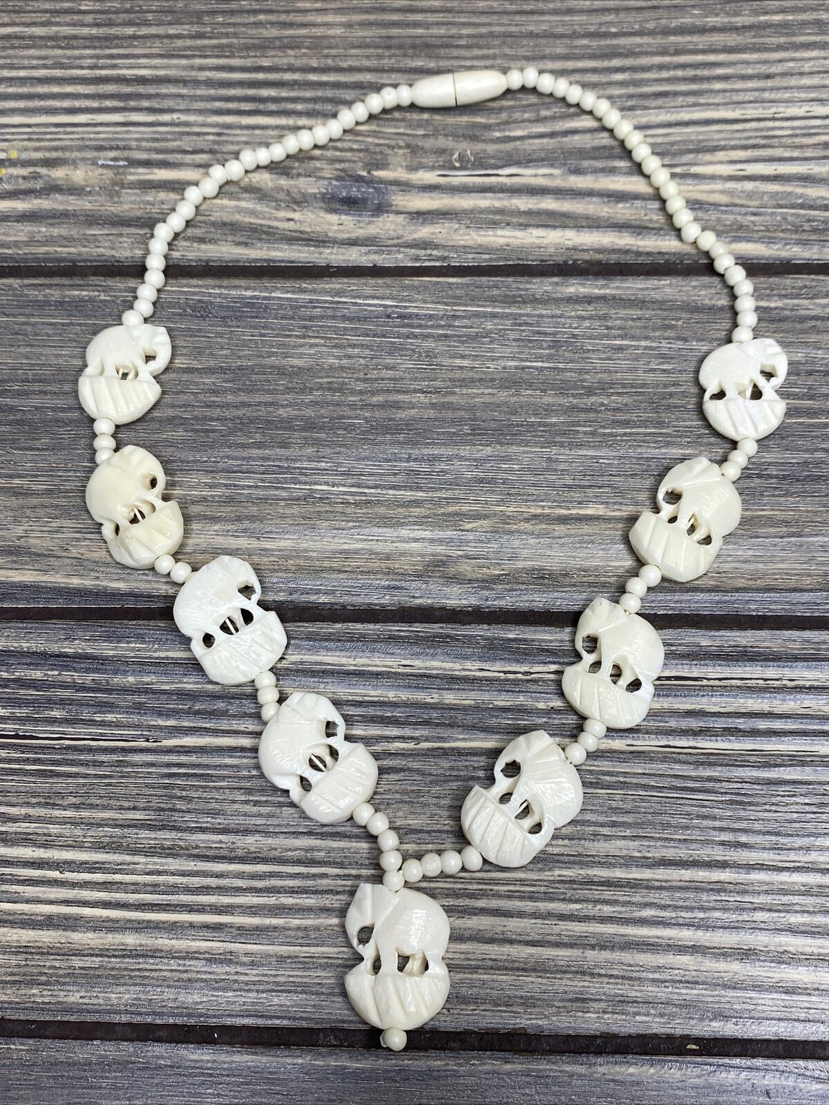 Vintage Jewelry Faux Carved White Elephant Necklace Choker