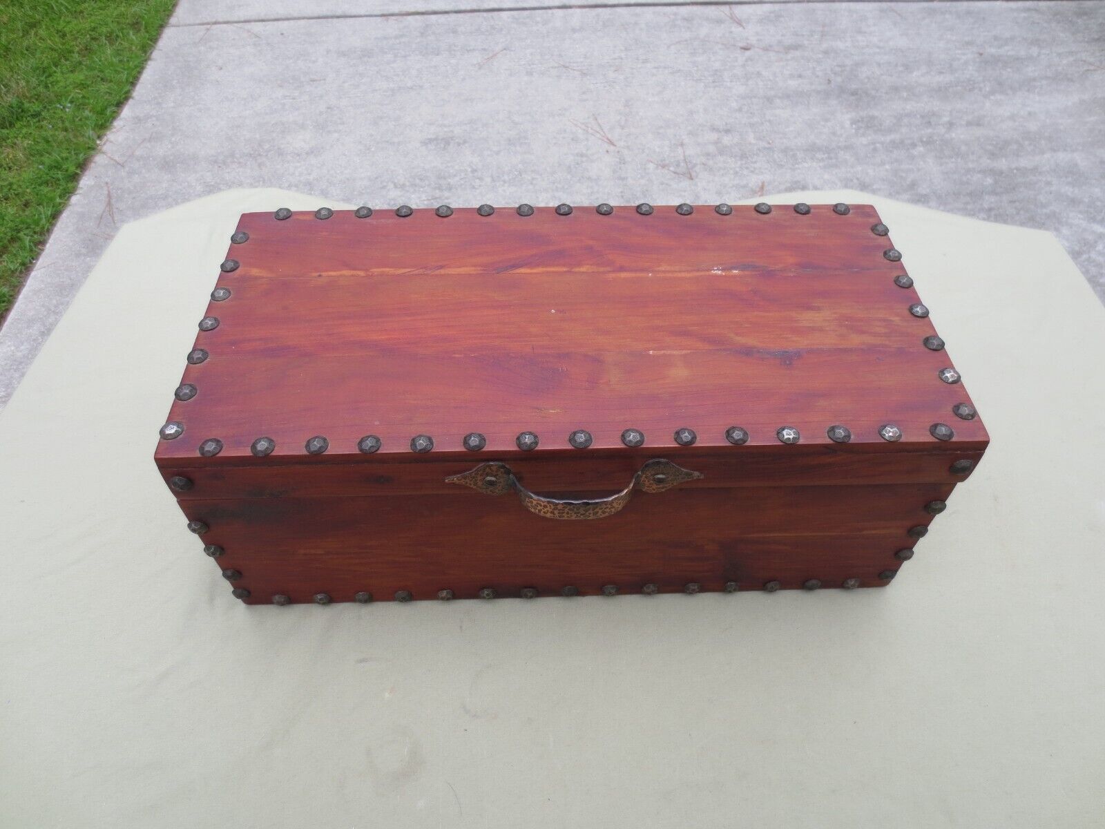 Beautiful Vintage Handmade Cedar Trinket Box  16\