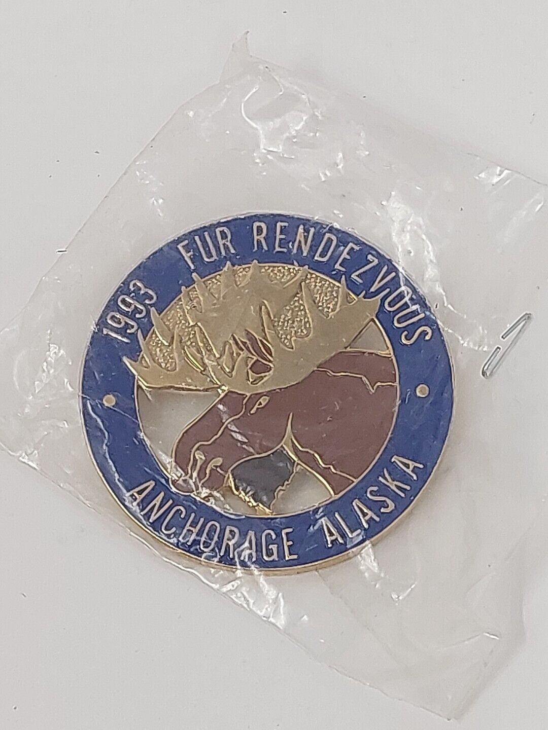 1993 Anchorage Alaska Fur Rondy Rendezvous Lapel Pin Moose