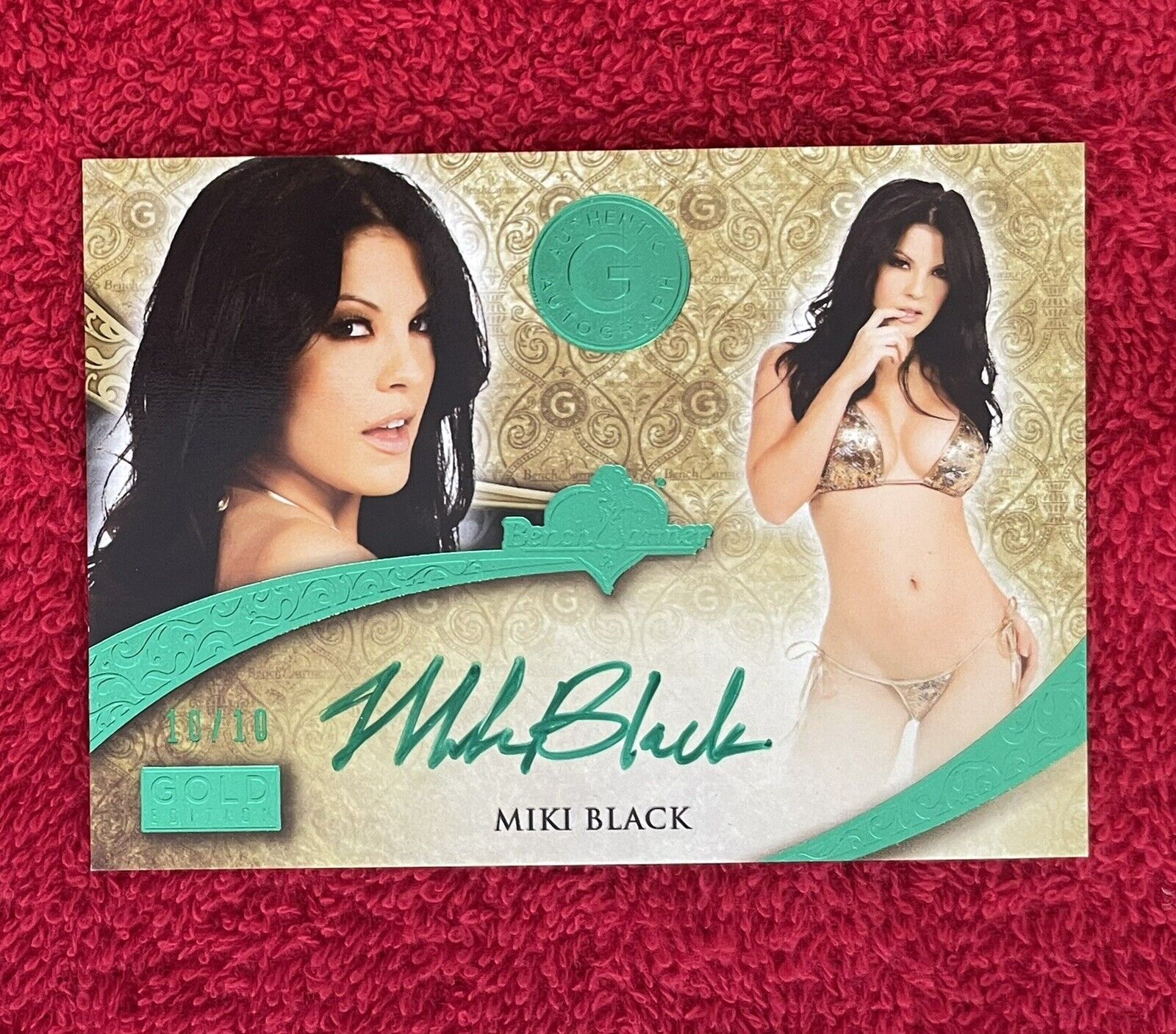 RARE Miki Black 2016 GOLD Edition #d/10 Autograph Benchwarmer Card Auto GREEN