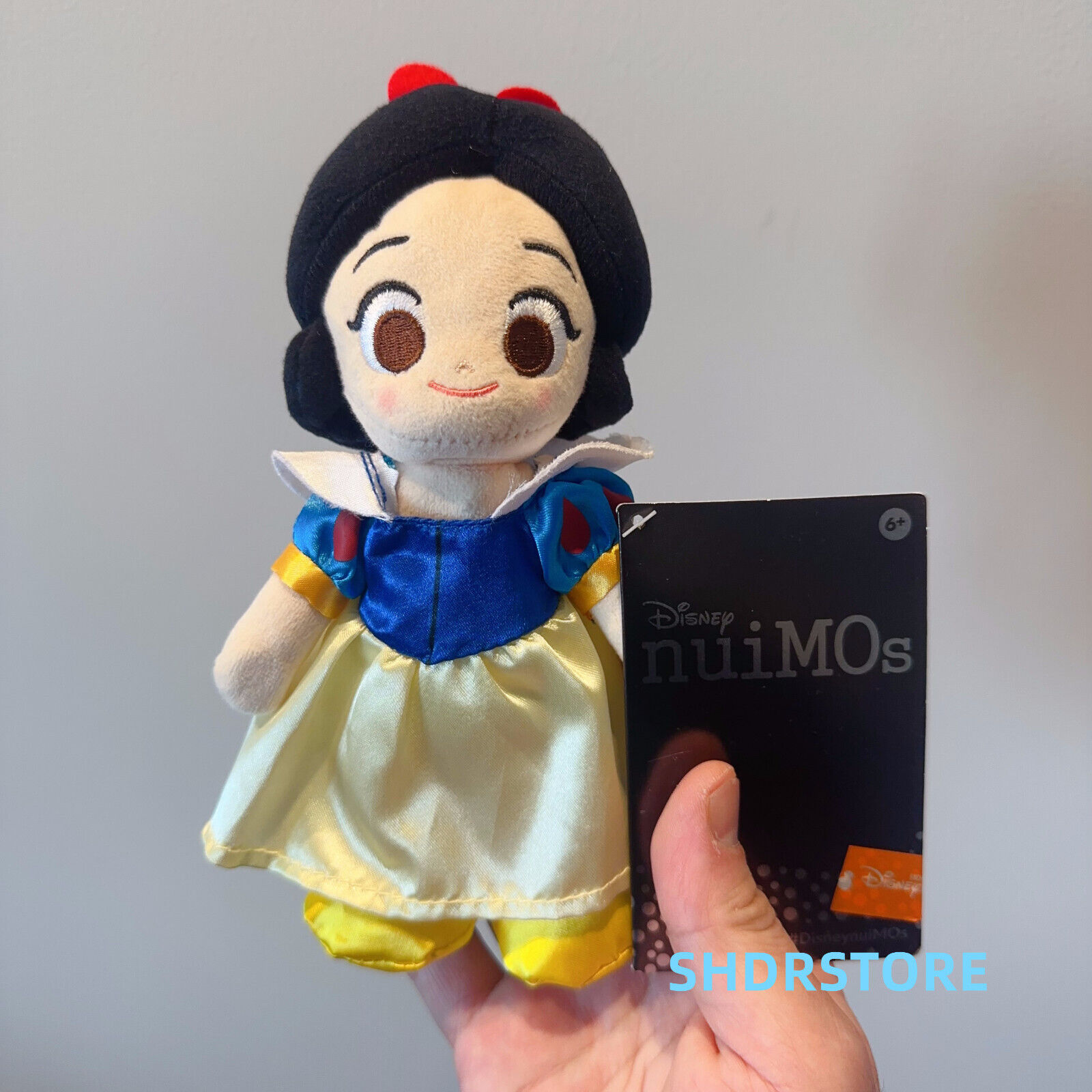 Disney authentic with tag nuiMOs plush snow white princess poseable Disneyland