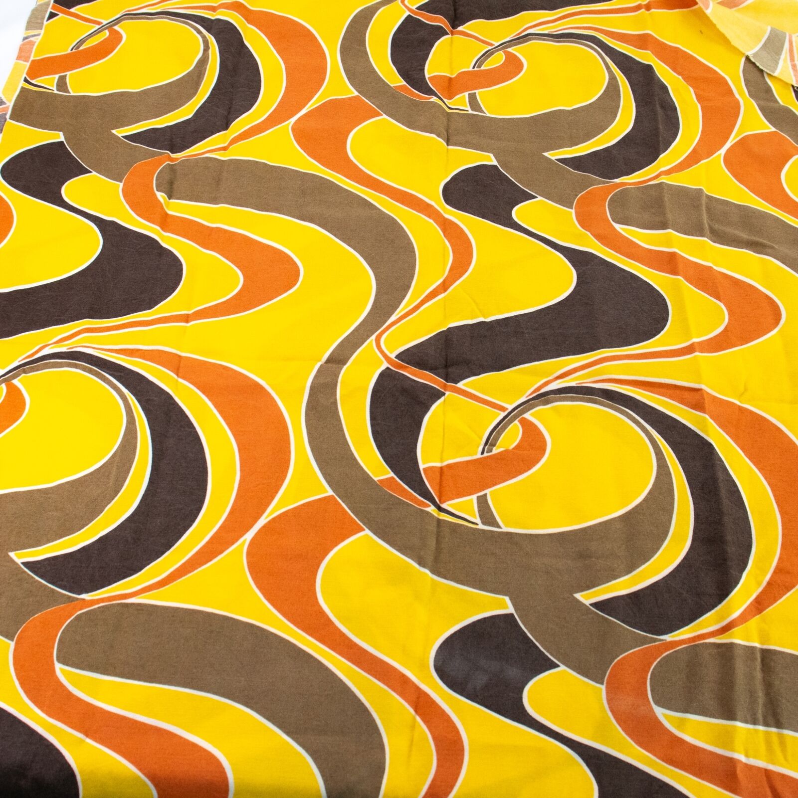 Vtg Mod Groovy Fabric 1970s Psychedelic Large Brown Yellow Swirls Drapery 42x103