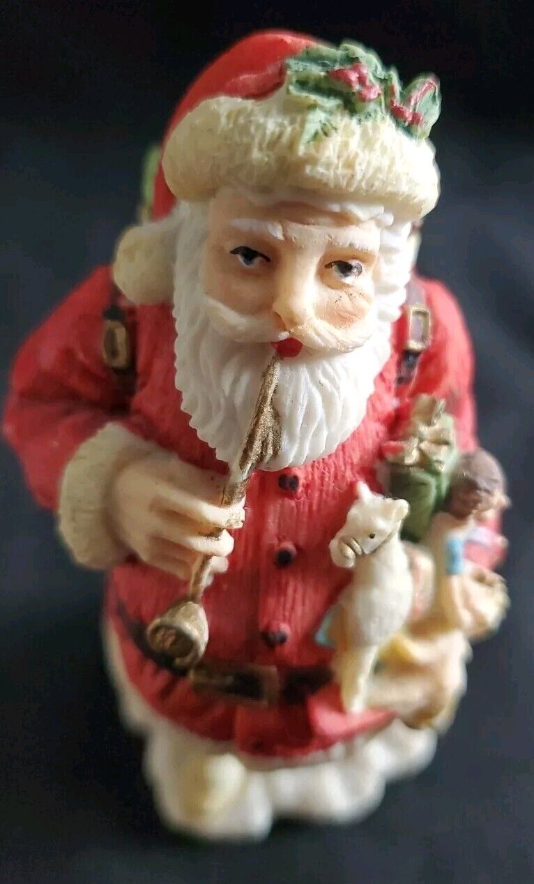 International Santa Claus Collection 1992 United States SC06 Christmas Figurine 