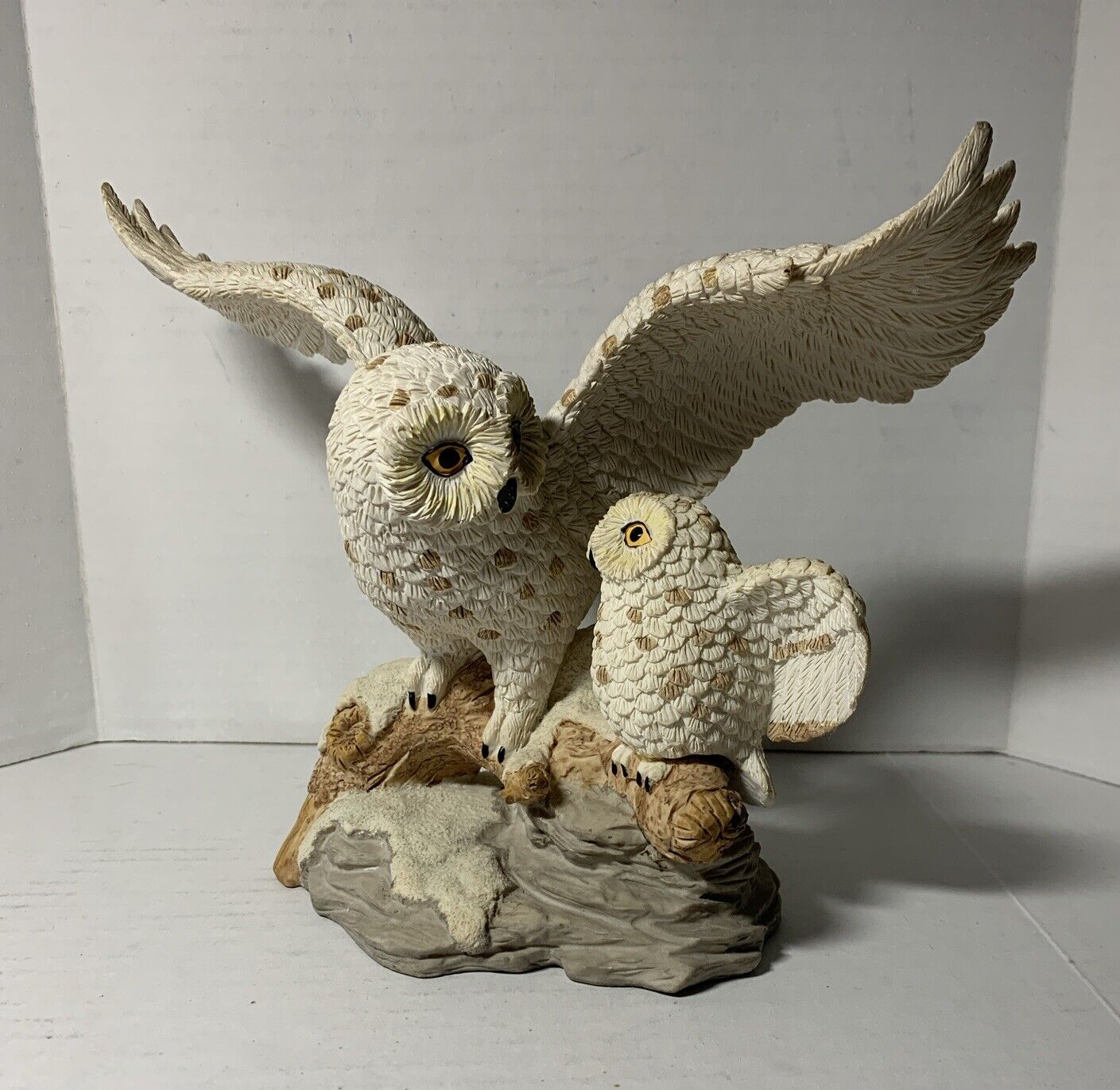 Vtg Herco Gift Professional  Mother & Child White Owls Figurine  6.5 x 8.5 W x 5