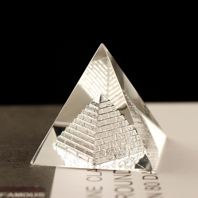 Crystal Glass Egypt Pyramid Fengshui Figurines Chakra Miniature Home Decoration 