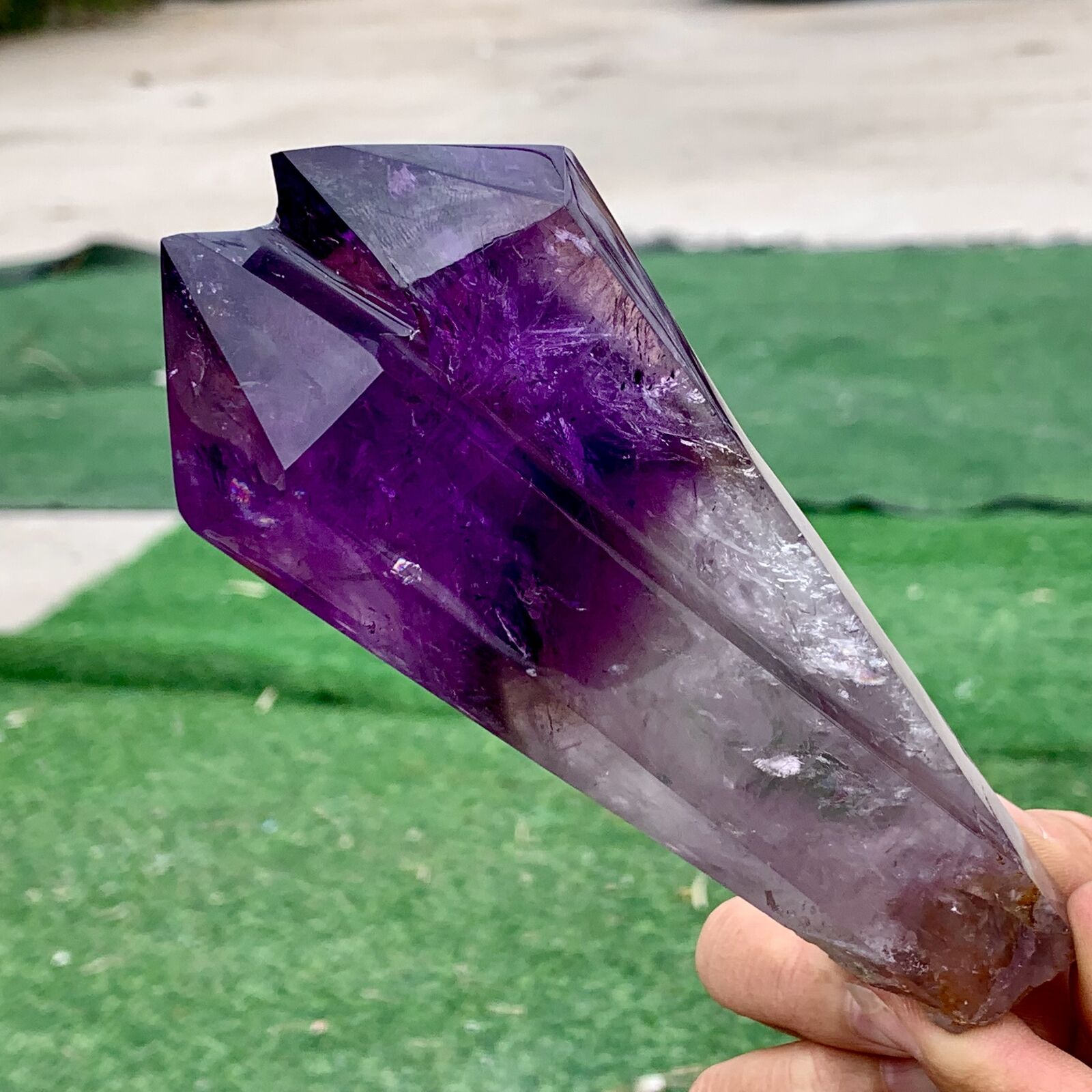 446G Natural Amethyst Quartz Crystal Single-End Terminated Wand Point Healing