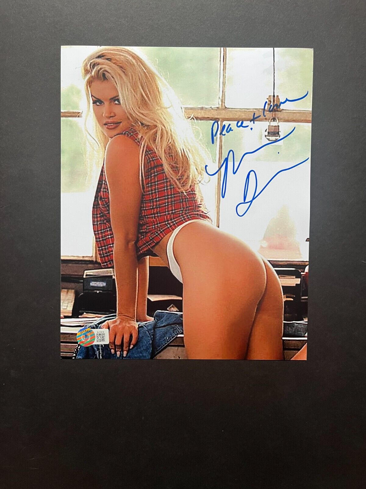 Neriah Davis Hot autographed sexy Playboy March 1994 8x10 photo Beckett BAS coa