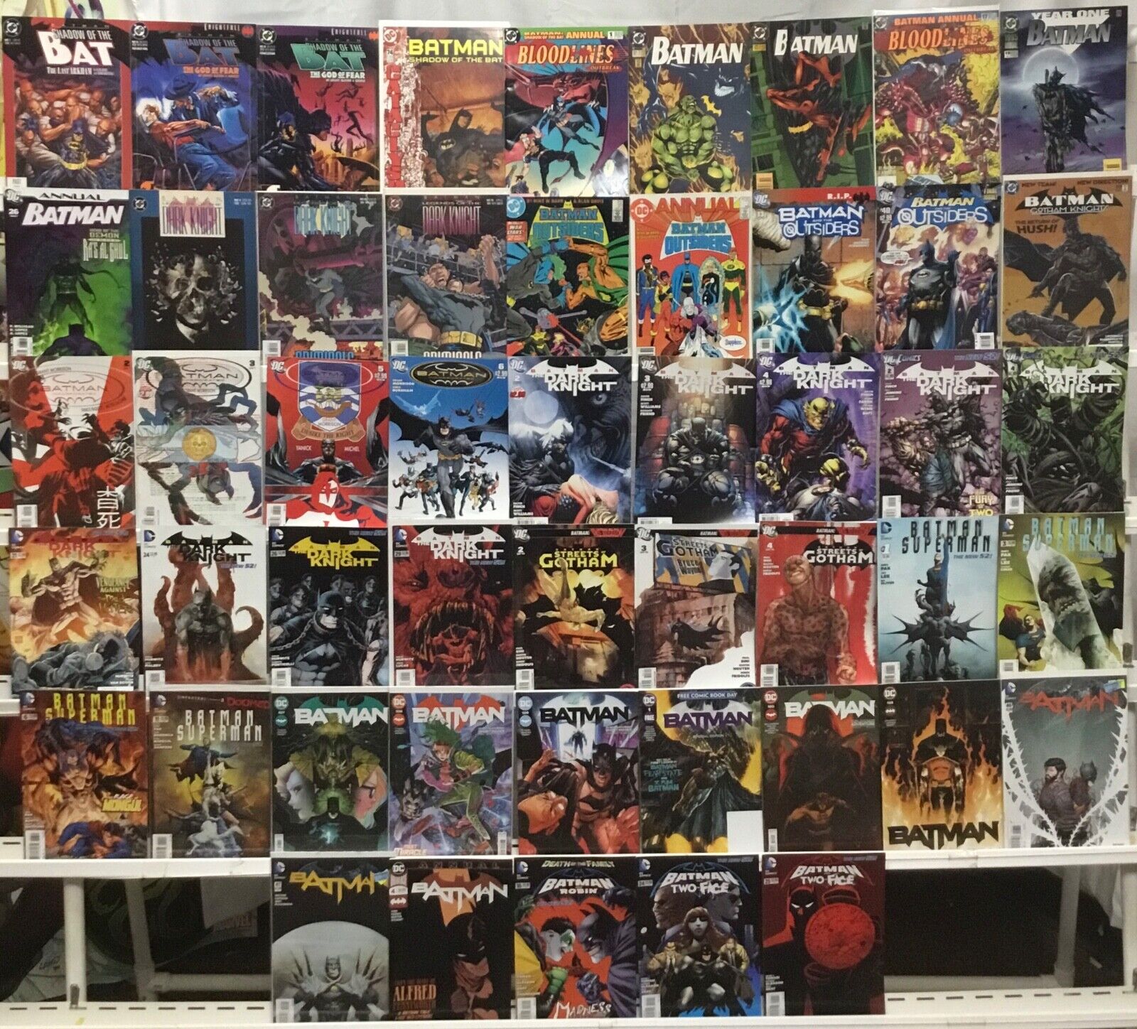 DC Comics Batman Comic Book Lot of 50 - Outsiders, New 52, Shadow of the Bat