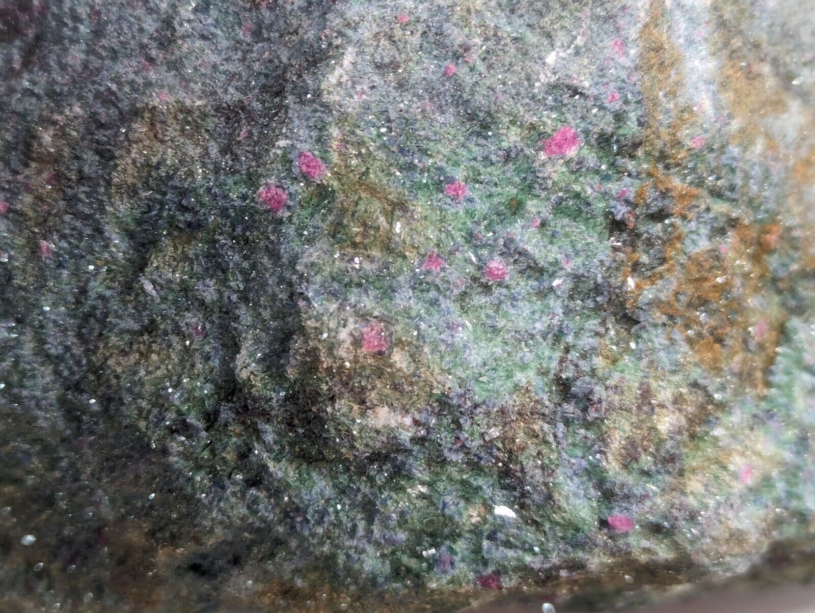 19.7lb+lb Huge Big Rough Natural Ruby Zoisite Fuschite w Kyanite Blue corundum 
