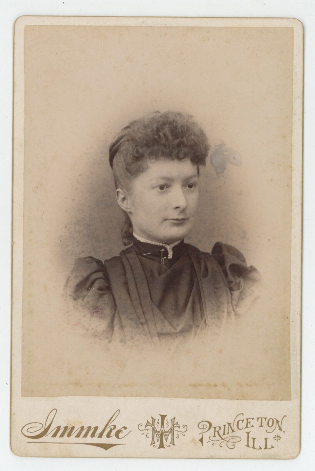 Antique c1880s Cabinet Card Beautiful Woman in Black Dress Immke Princeton, IL