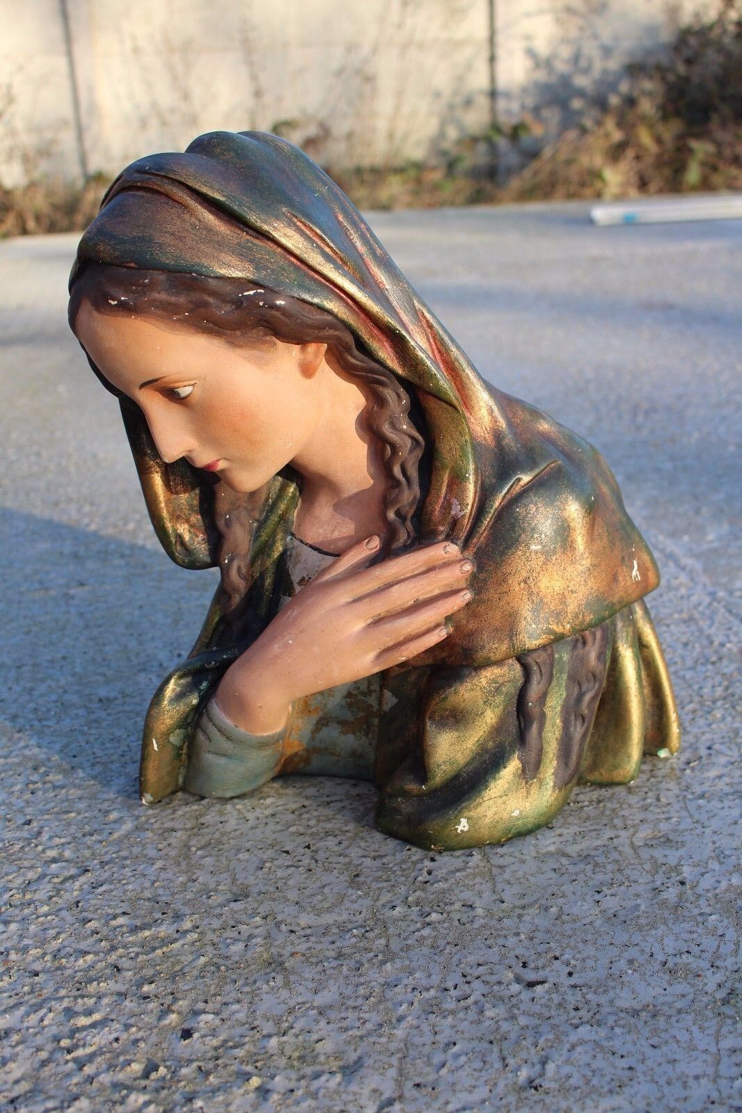 Lovely Vintage Virgin Mary Madonna Plaster Statuette Bust Chalk 