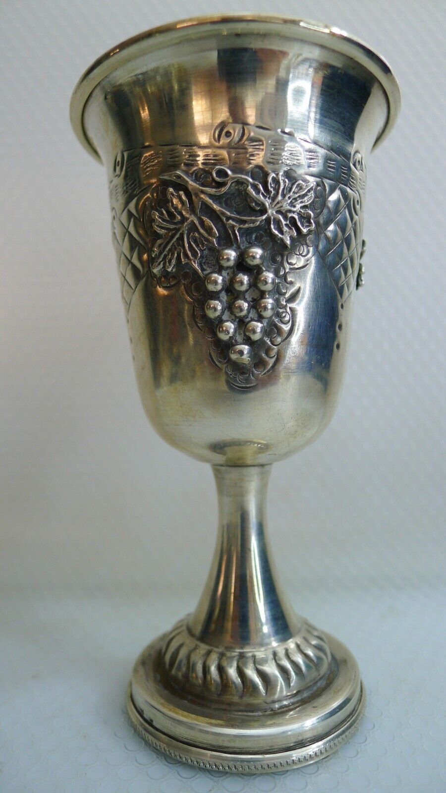 Judaica Sterling 925 Vintage Wine Cup Grape Bunches and leaves decorated
