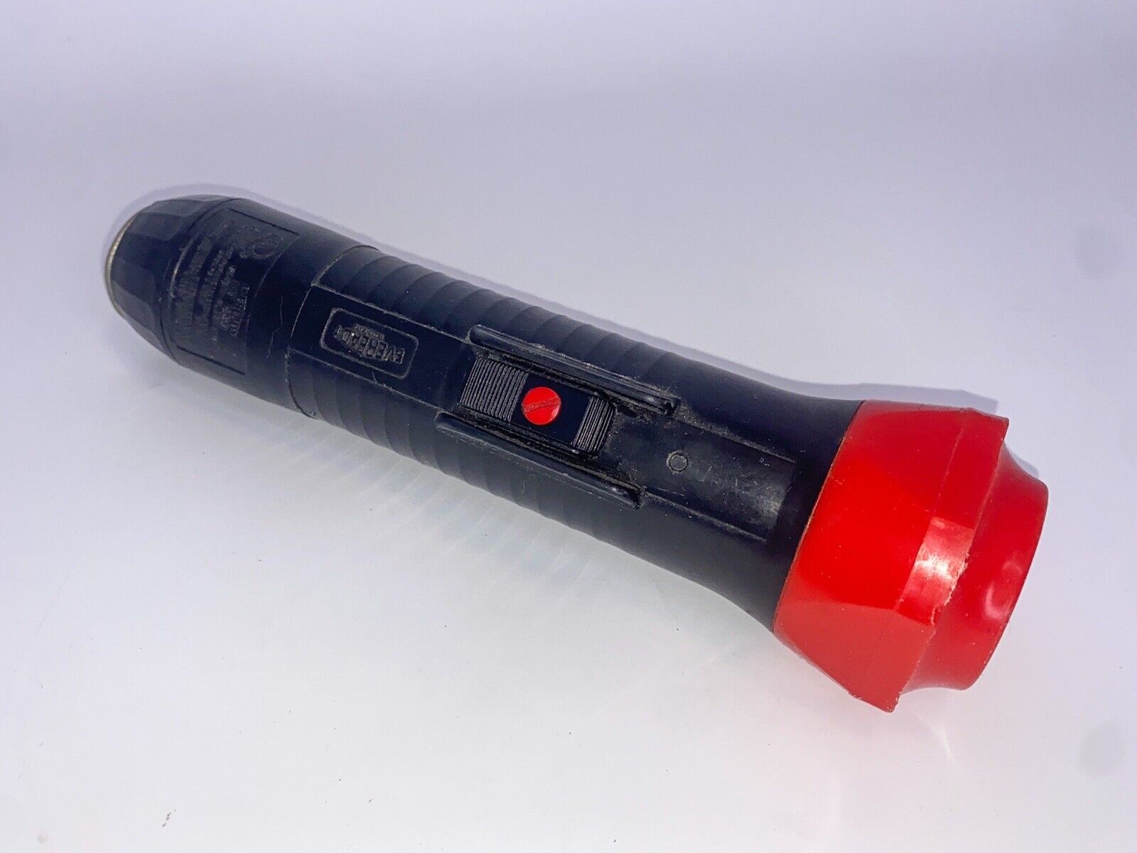 Vtg. Eveready Black/Red Industry Safety Flashlight  8\