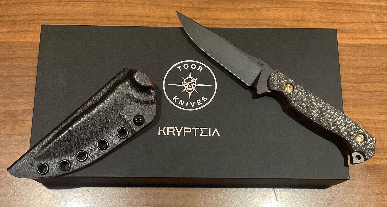 Toor Knives Heavy Metal Collection KRYPTEIA S  - CF+G10 w/Sheath