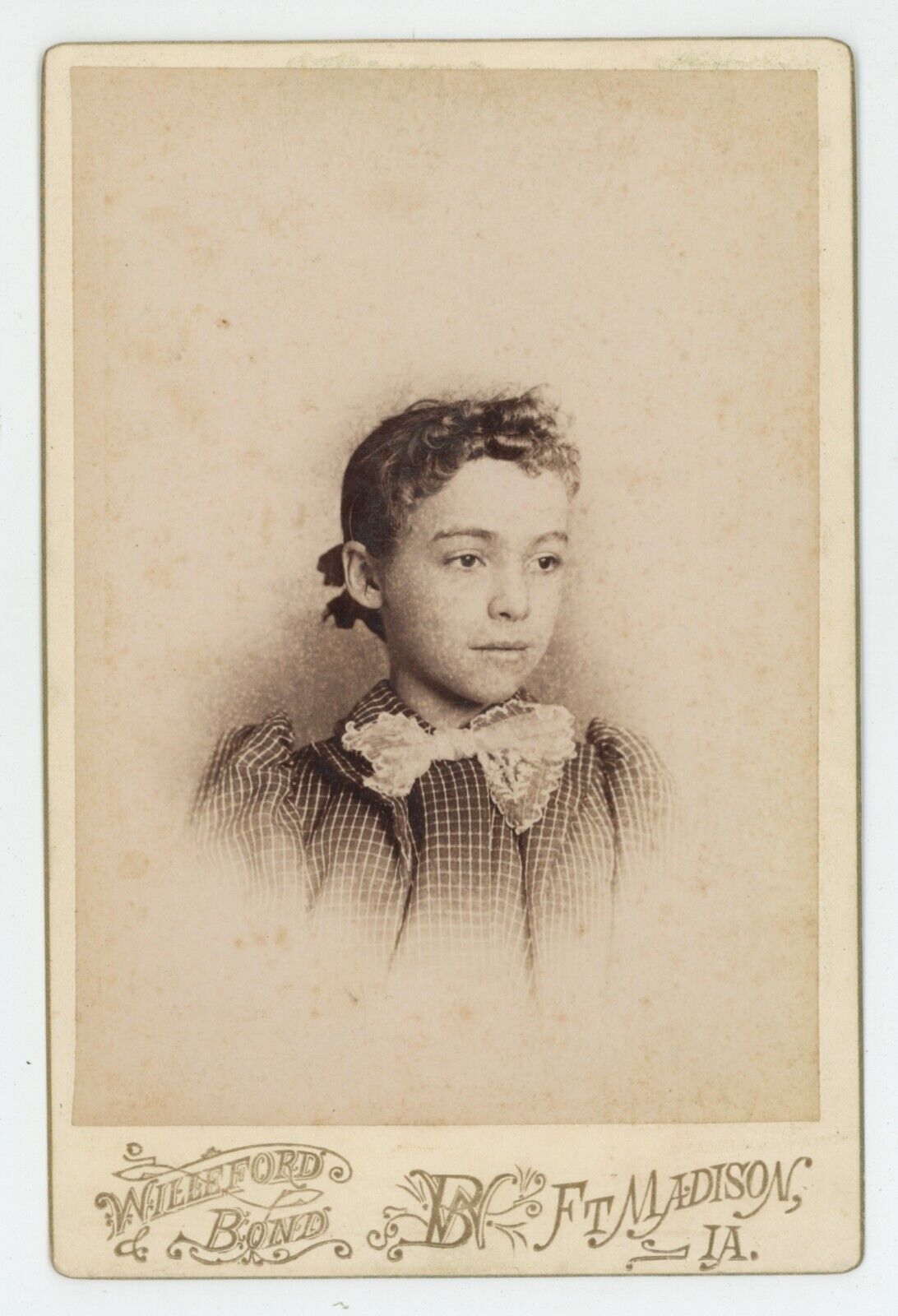 Antique c1880s ID'd Cabinet Card Little Girl Named Jessie Winters Ft. Madison IA