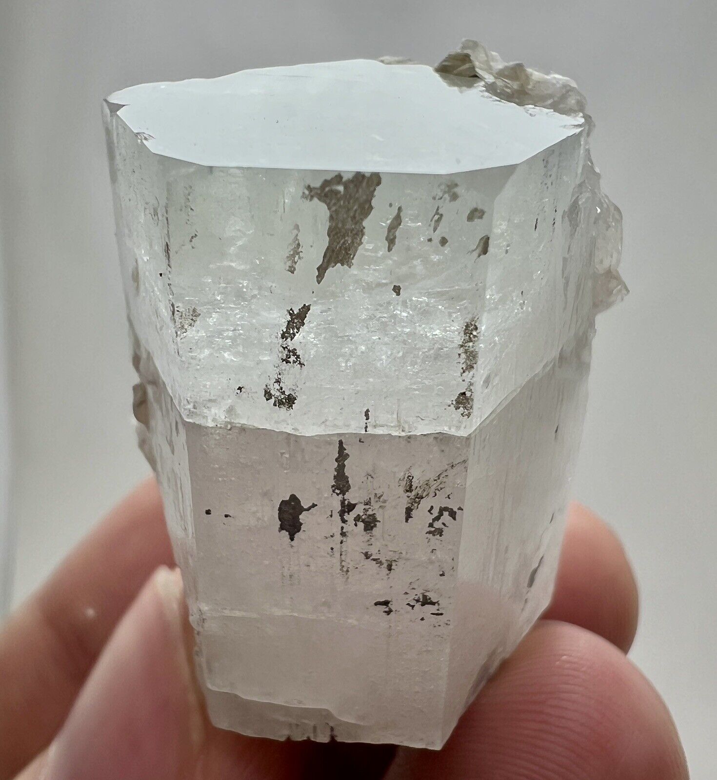 166 Ct. Ultra Rare Well Terminated Natural Aqua-Morganite Crystal From Pakistan