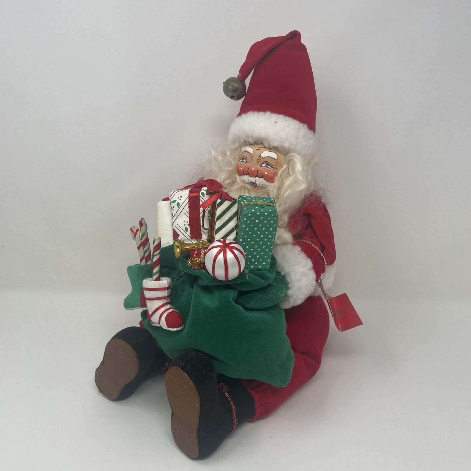 Vintage Christmas Present & Past Wind-Up Sitting Santa Musical Plays “Toyland”