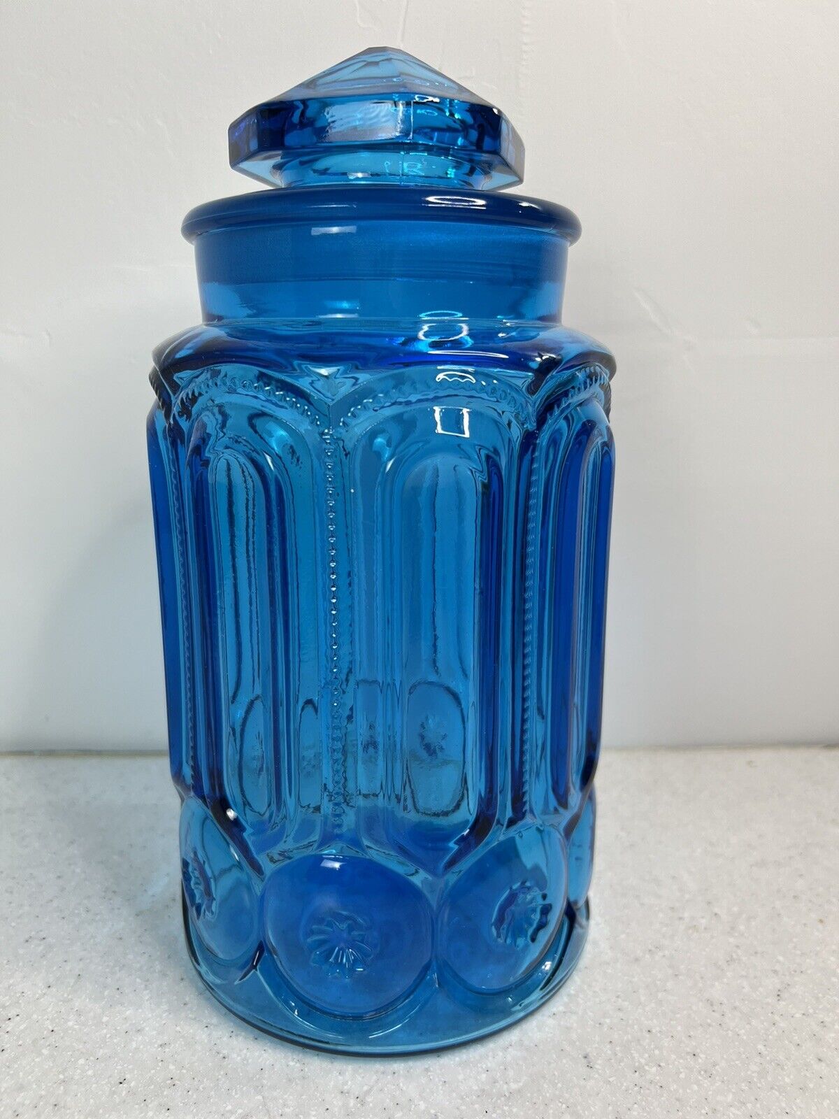 Vintage L.E. Smith Moon and Stars Kings Crown Blue Canister Jar With Lid 12”
