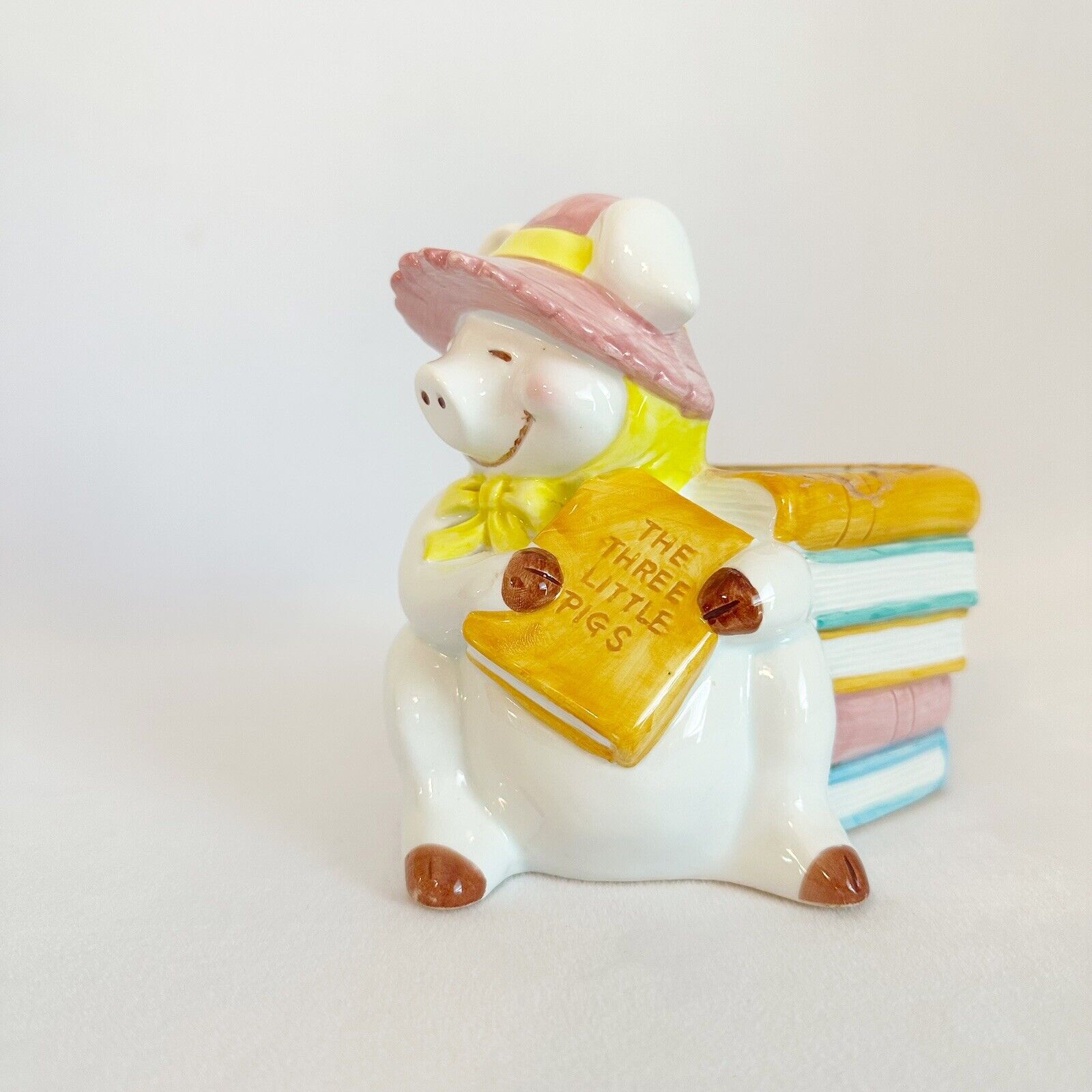 Vintage NAPCO The Three Little Pigs Fairy Tale Book Ceramic Planter