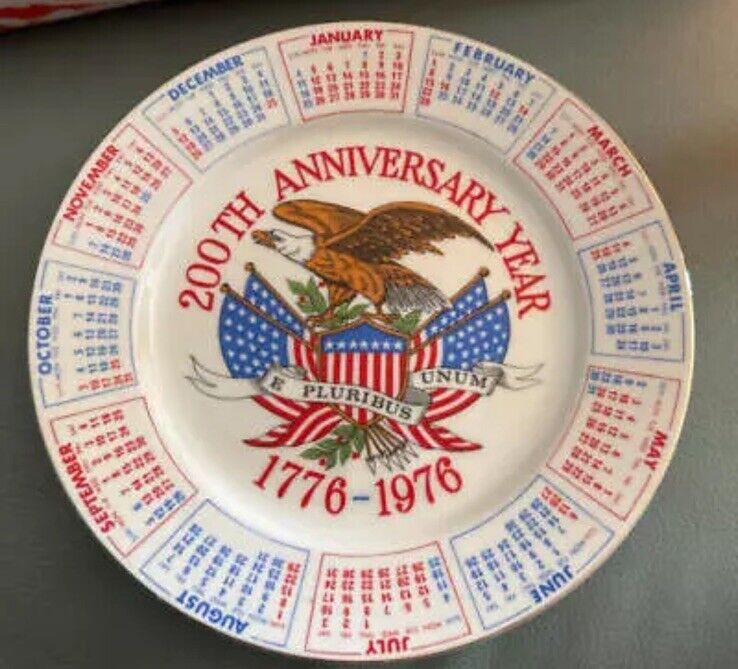 Vintage 200th Anniversary Bicentennial Calendar Plate 1776-1976 Spencer Gifts