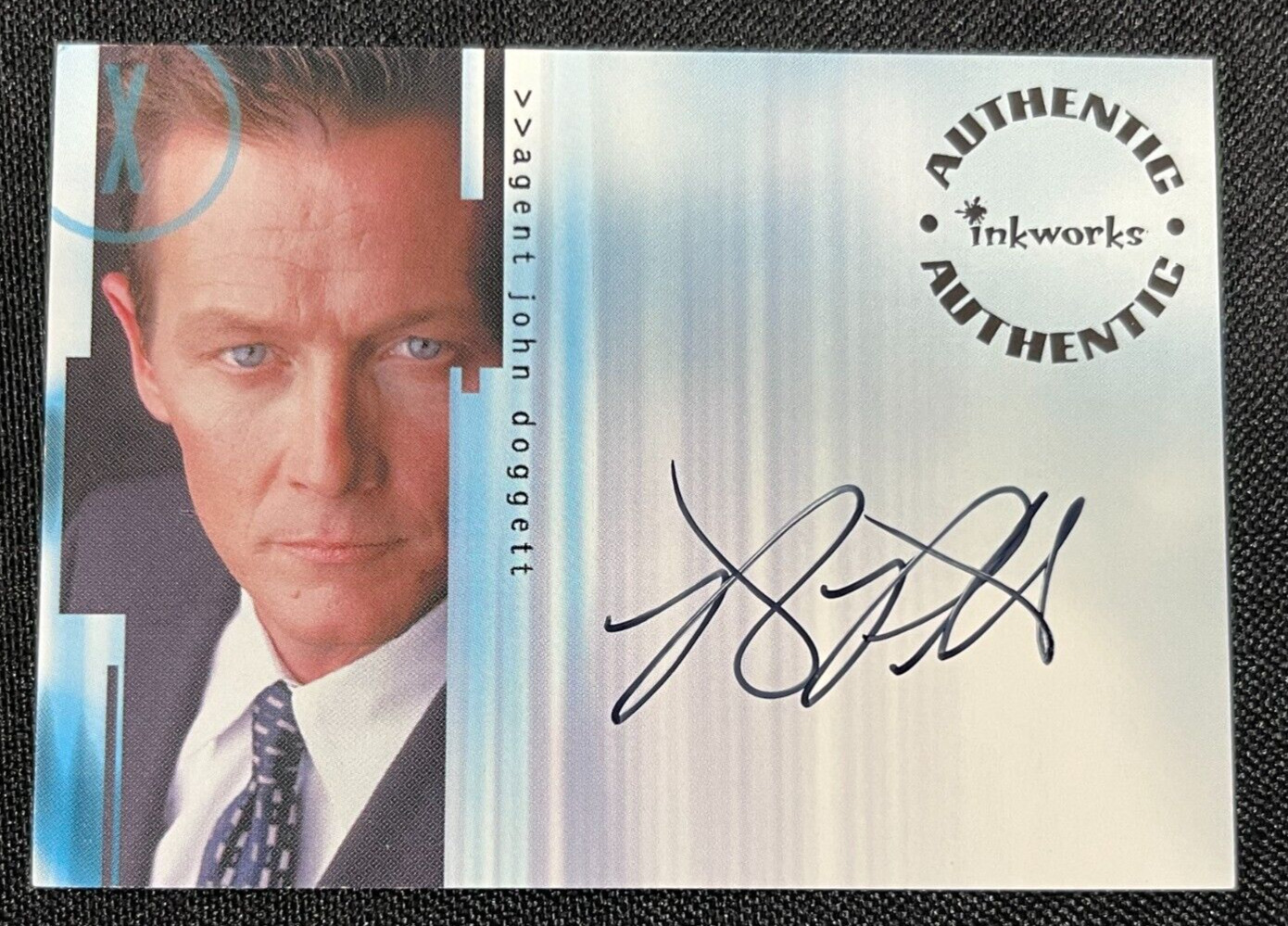 2002 Inkworks X-Files Robert Patrick Agent John Doggett A16 Autograph Card AA