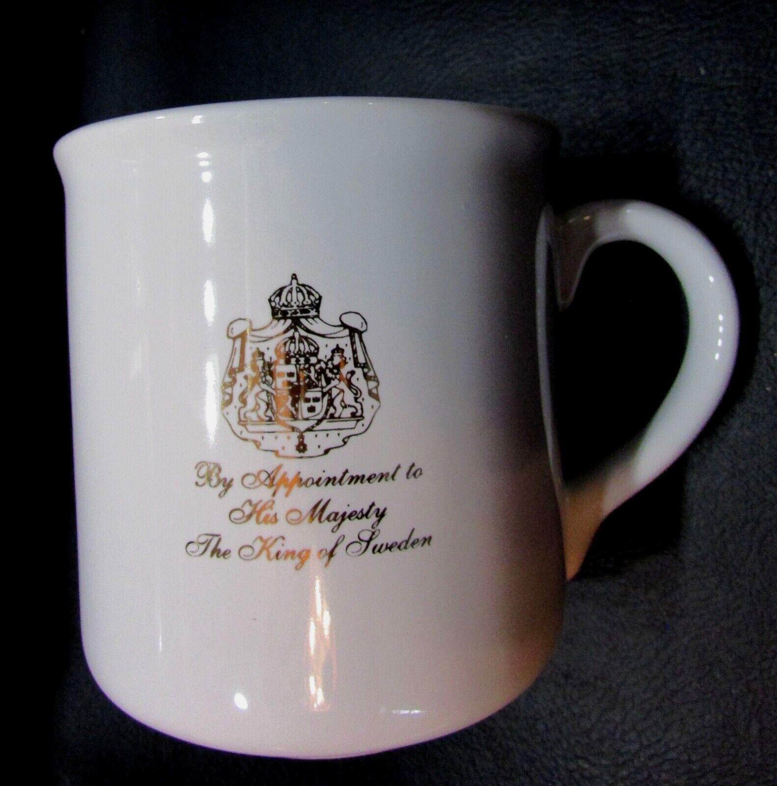 1980's Gevalia Kaffe White Porcelain Coffee Mug Appointment Majesty King Sweden
