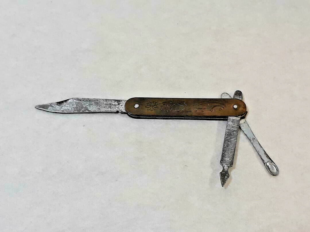 Vintage Pocket Folding Knife Czechoslovakia ~ Ships FREE