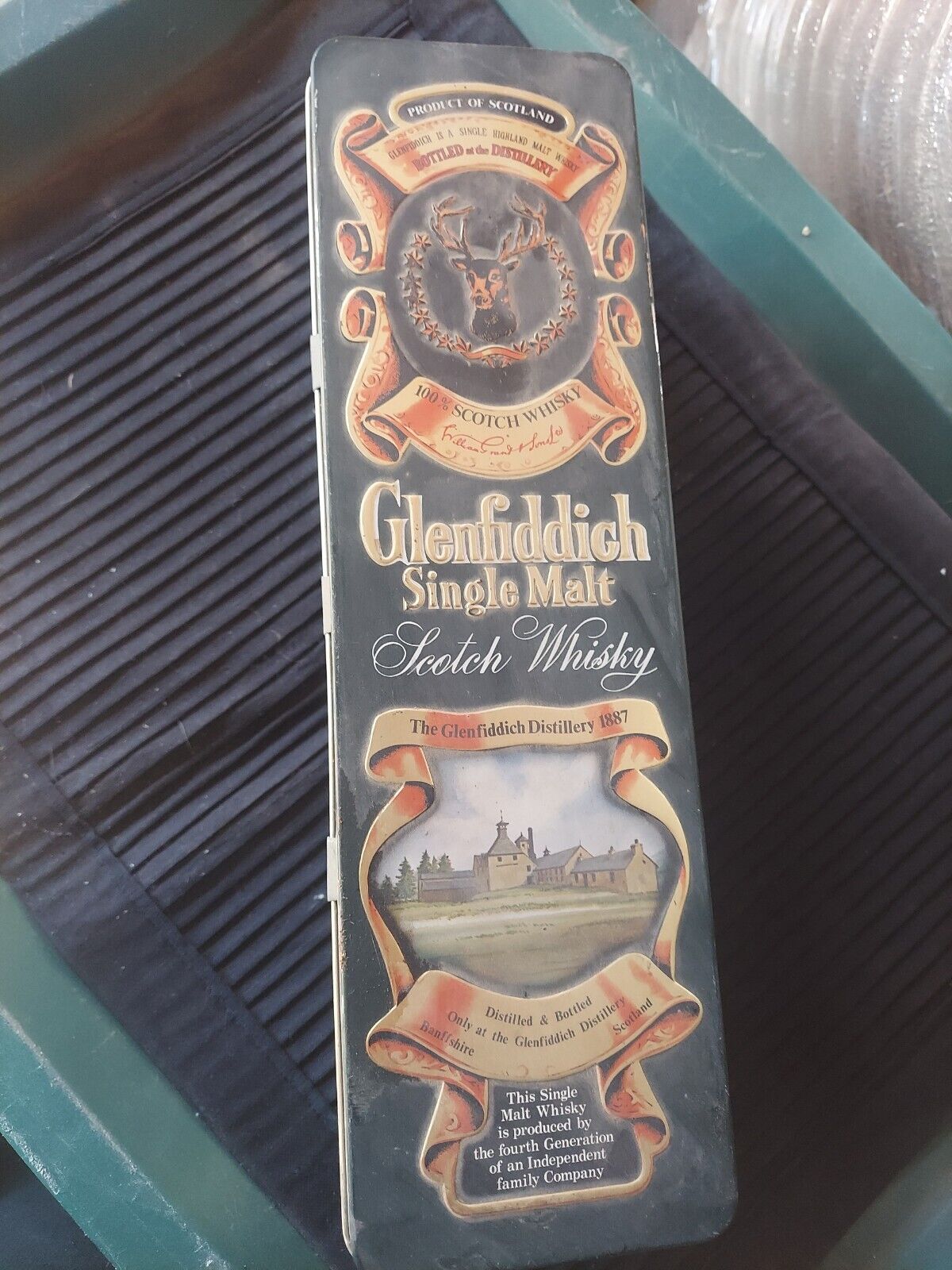 GLENFIDDICH Single Malt Scotch Whisky Hinged Door Tin Bottle Vtg