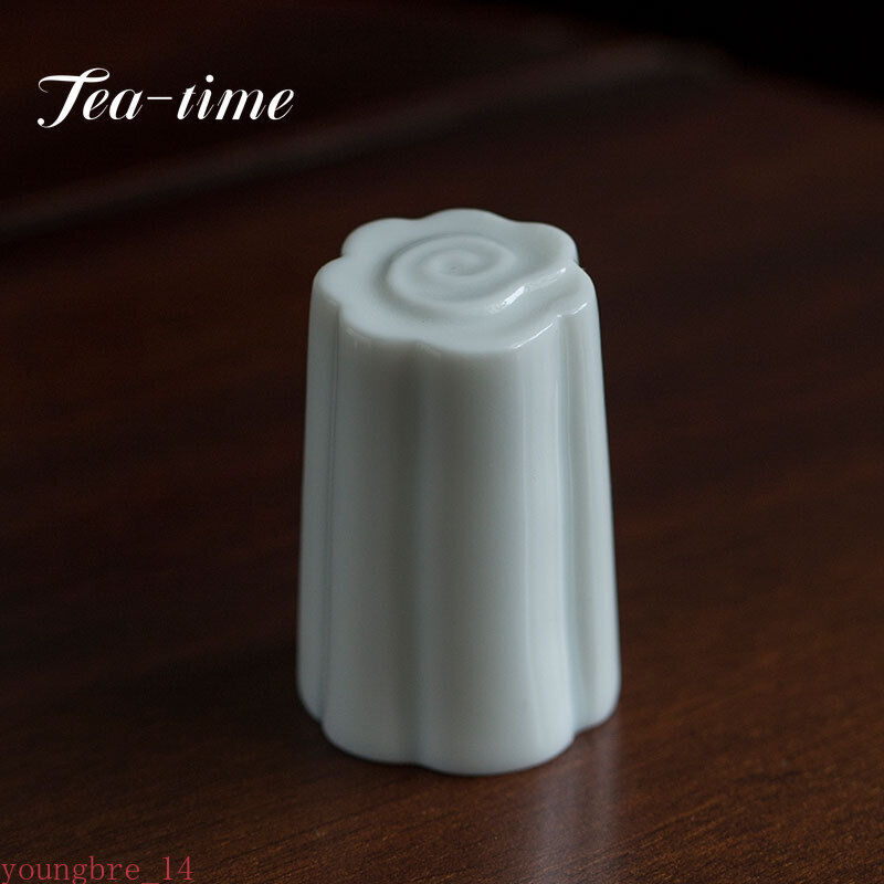 Chinese Style Xiangyun Lid Cup Holder Ceramic Tea Set Lid Holder Tea Set