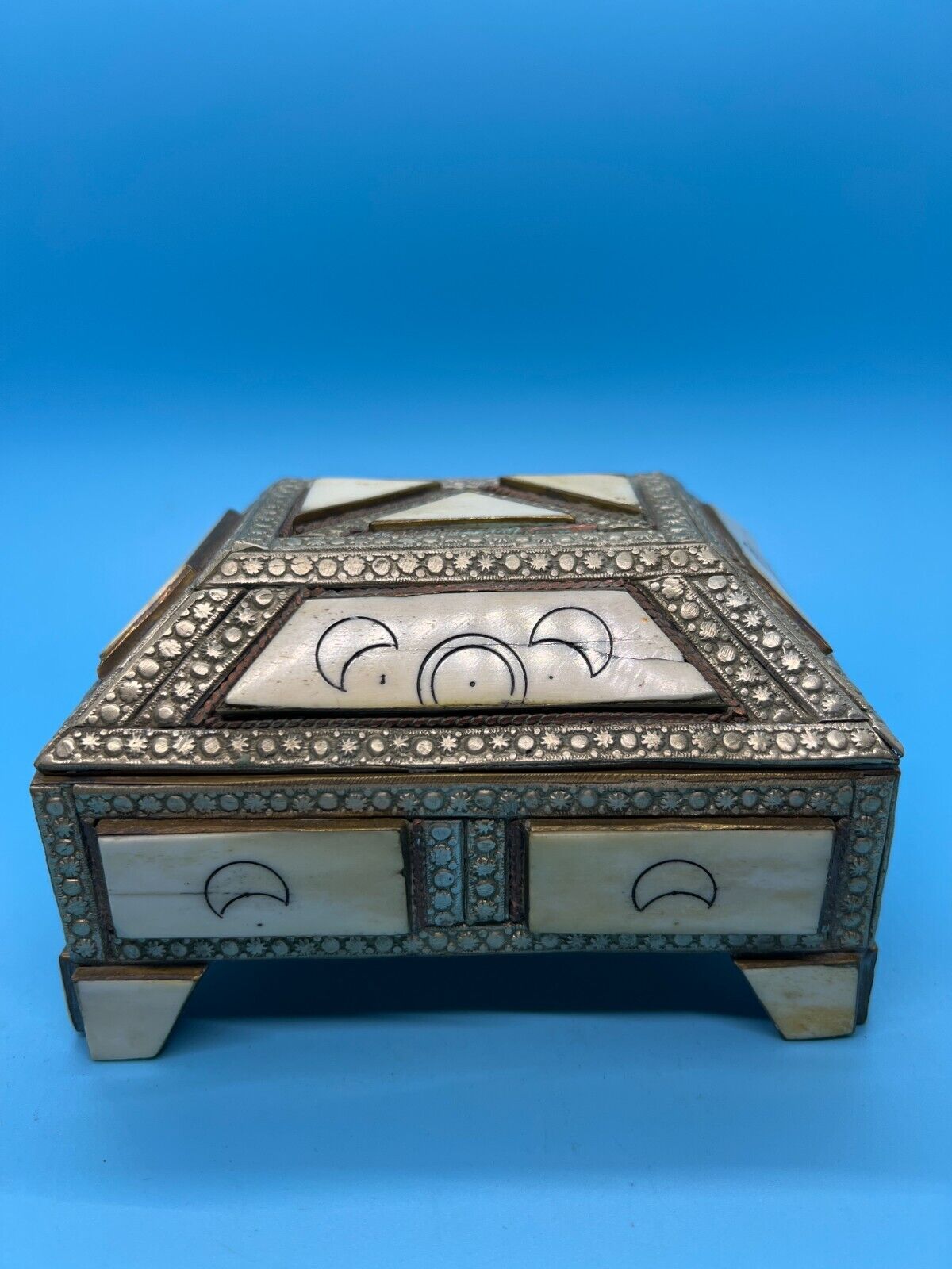 Vintage Moroccan Camel Bone Repousse Berber Sandok Chest Jewelry Box
