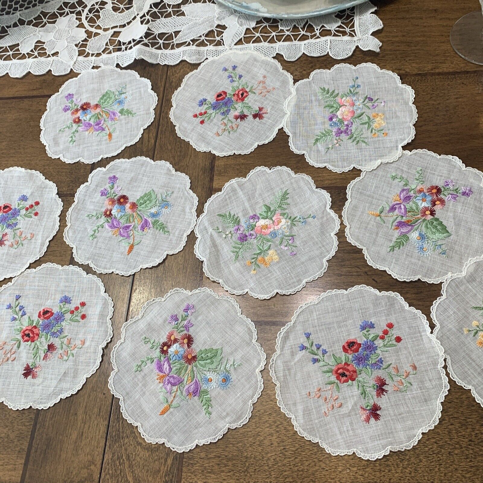11 Madeira Vintage Hand Embroidered Cocktail Napkins/ Coasters Floral