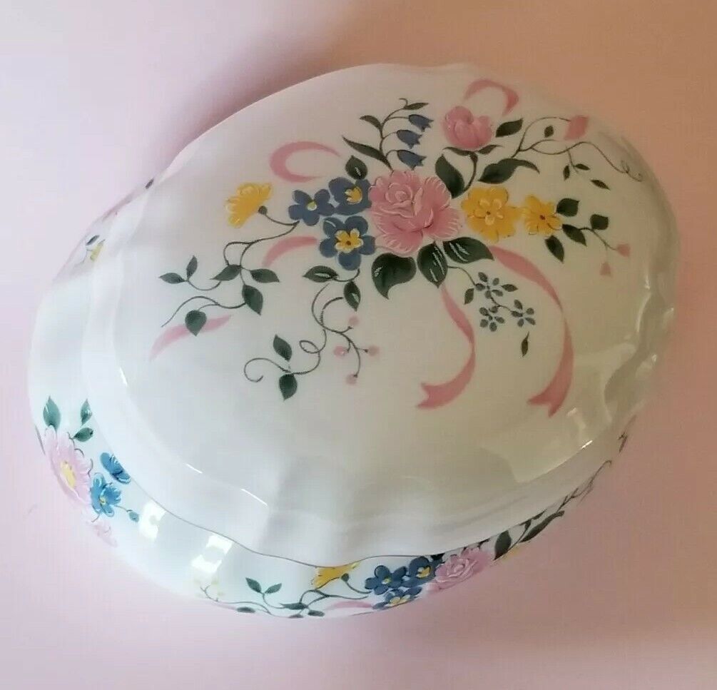 Musical Porcelain Trinket Box Heritage House Celebration Collection Pink Floral 