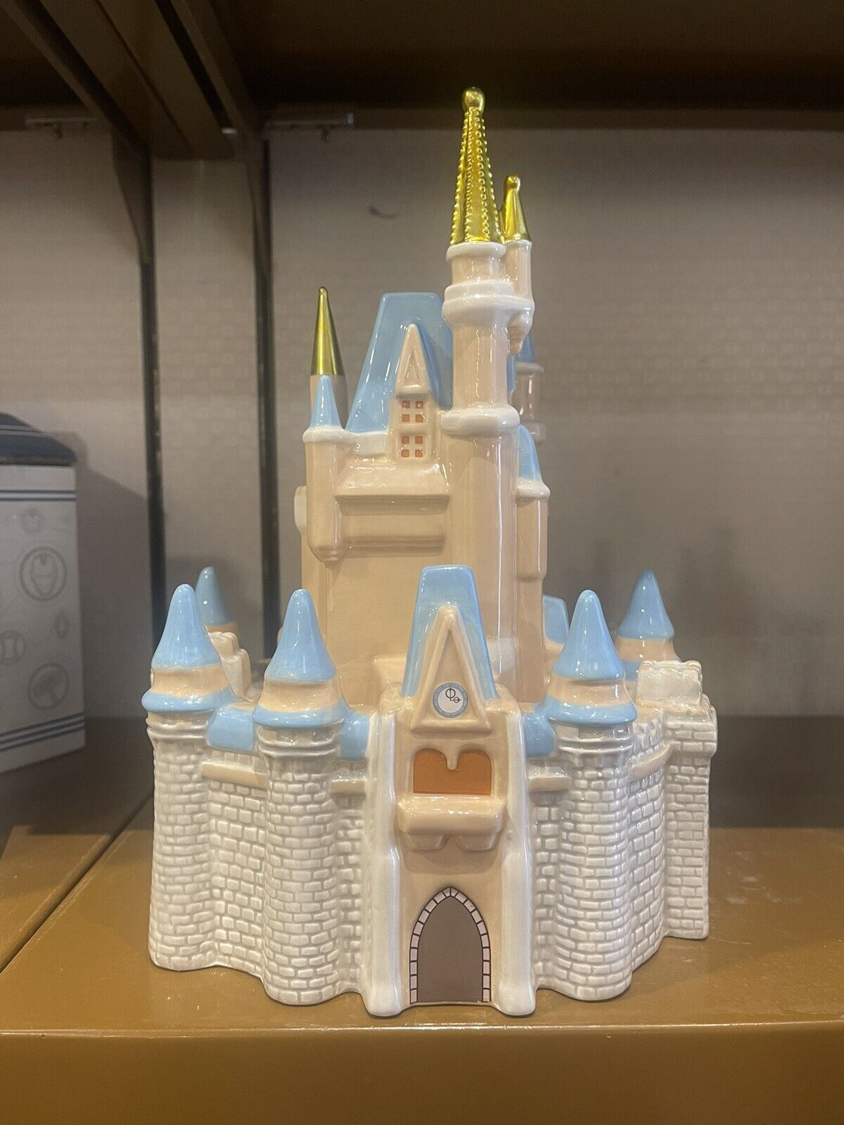 Disney Parks 2021 Magic Kingdom Cinderella Castle Ceramic Cookie Jar - Brand new