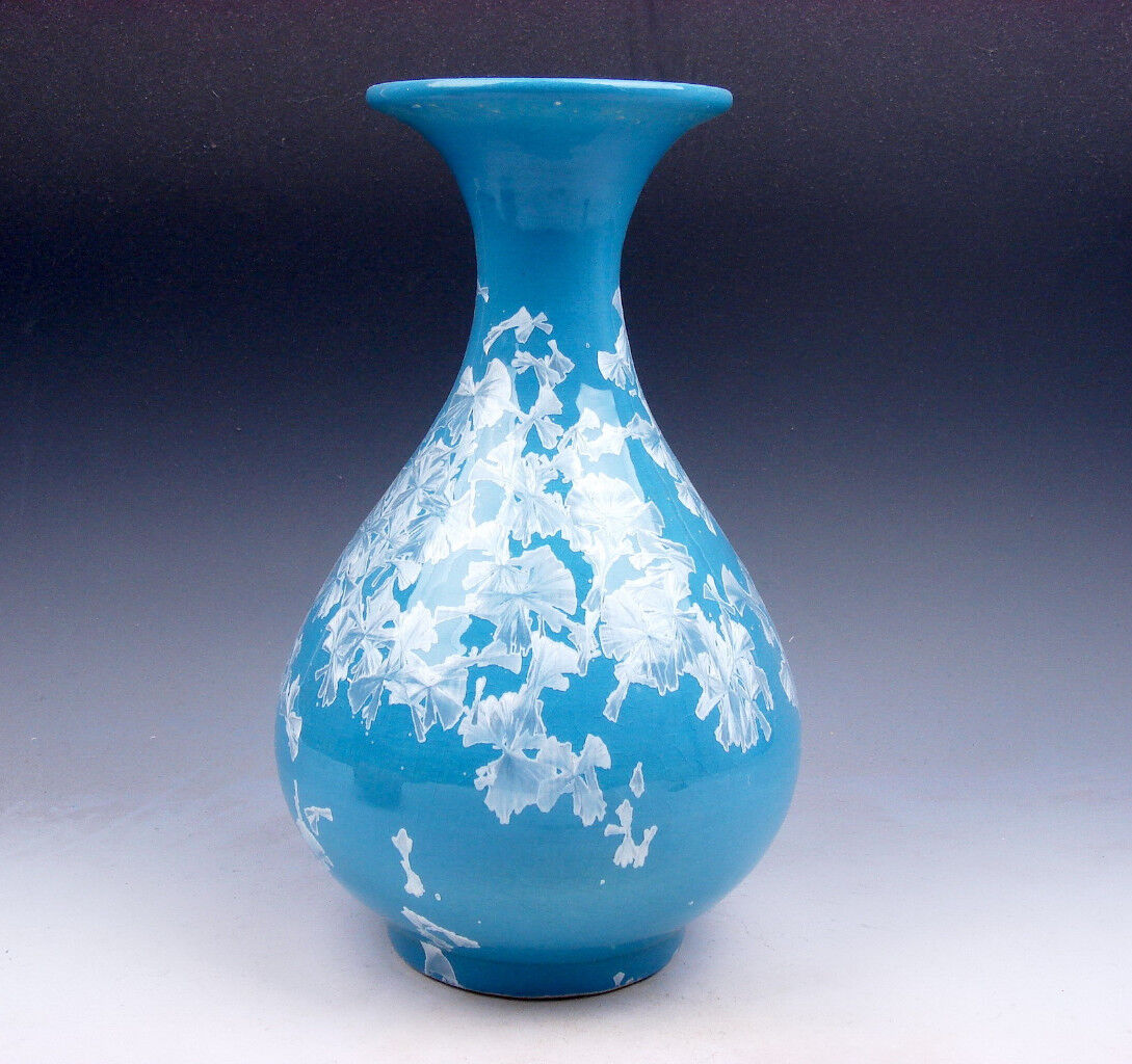 8.75 Inches Chinese Crystalline Glazed Porcelain Vase #06061706