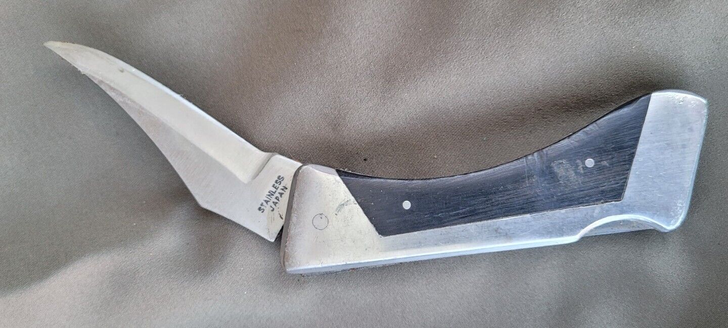 Vtg. Sharp 200 Stainless Steel Lockblade Knife w/ Matching Leather Sheath *Japan