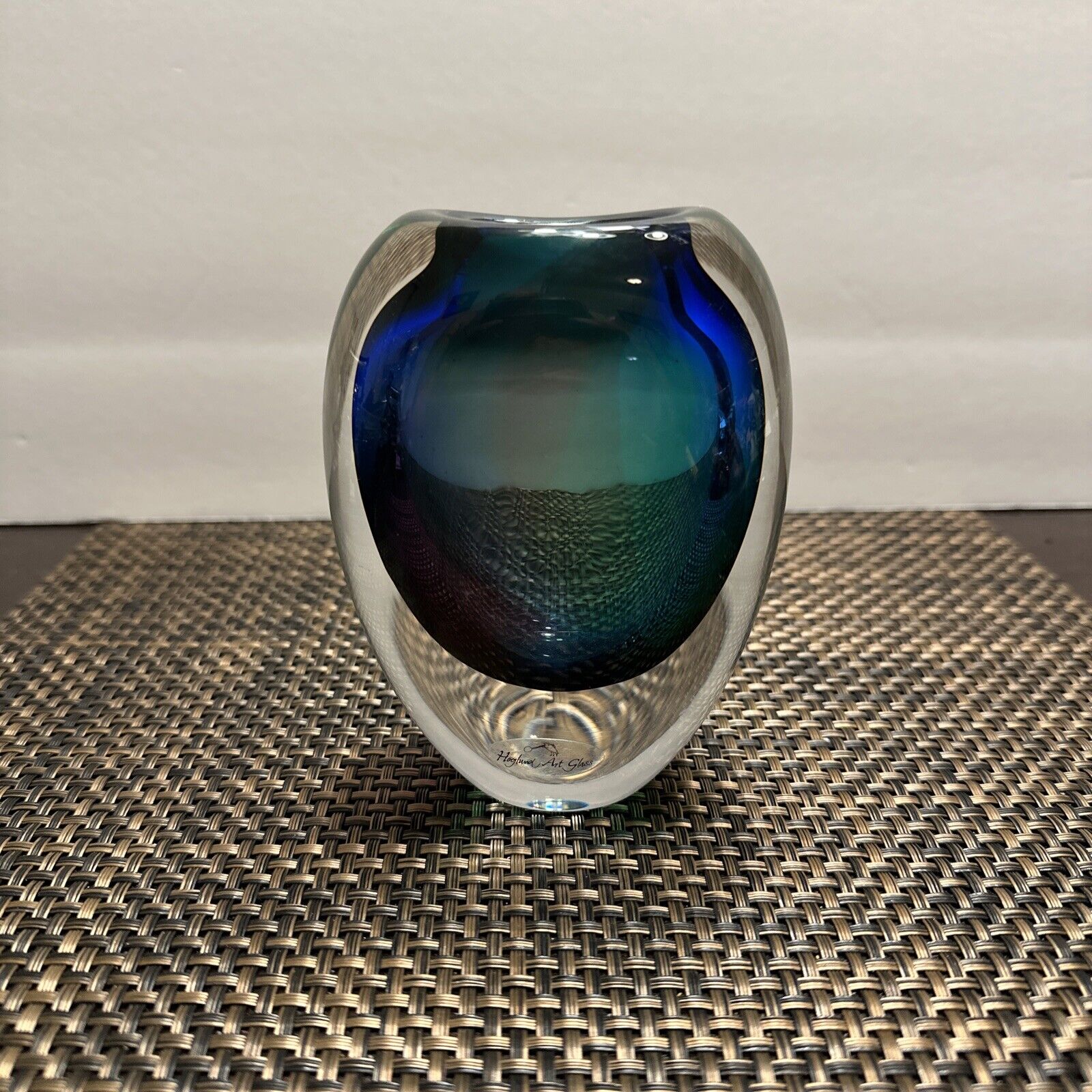VTG Signed ERIK HOGLUND Art Glass Eclipse Vase 5” 👀