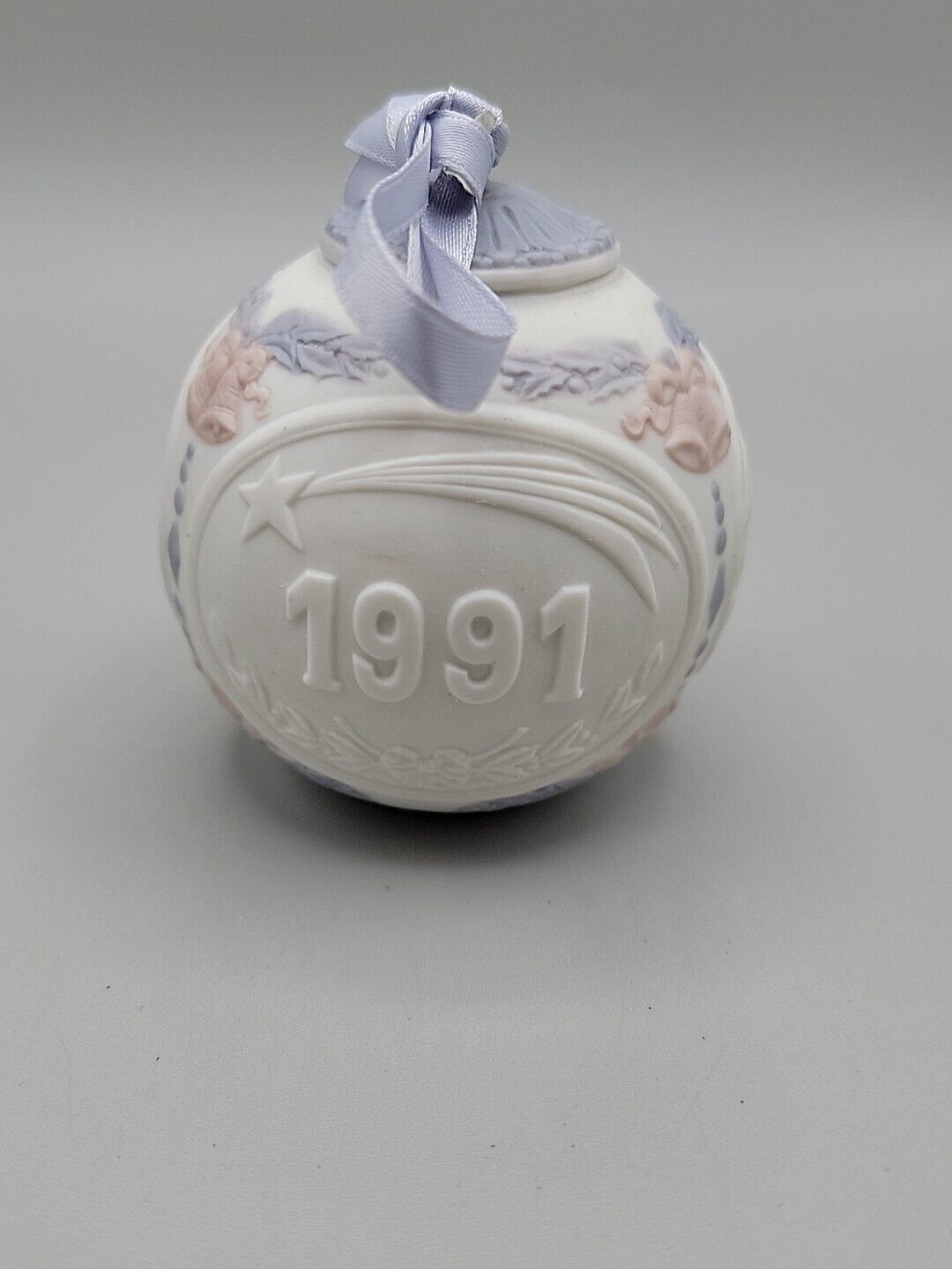 Vintage Lladro 1991 Christmas Ball Ornament Made In Spain Blue Purple 