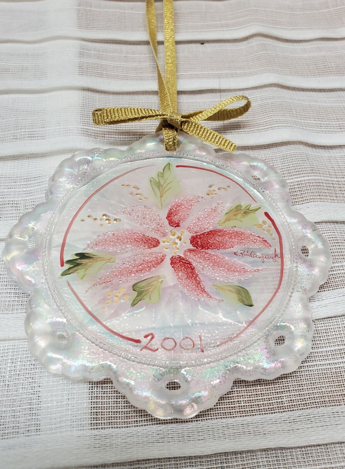 FENTON HAND PAINTED ARTIST SIGNED Iridescent GLASS with PAINTED POINSETTIA 2001