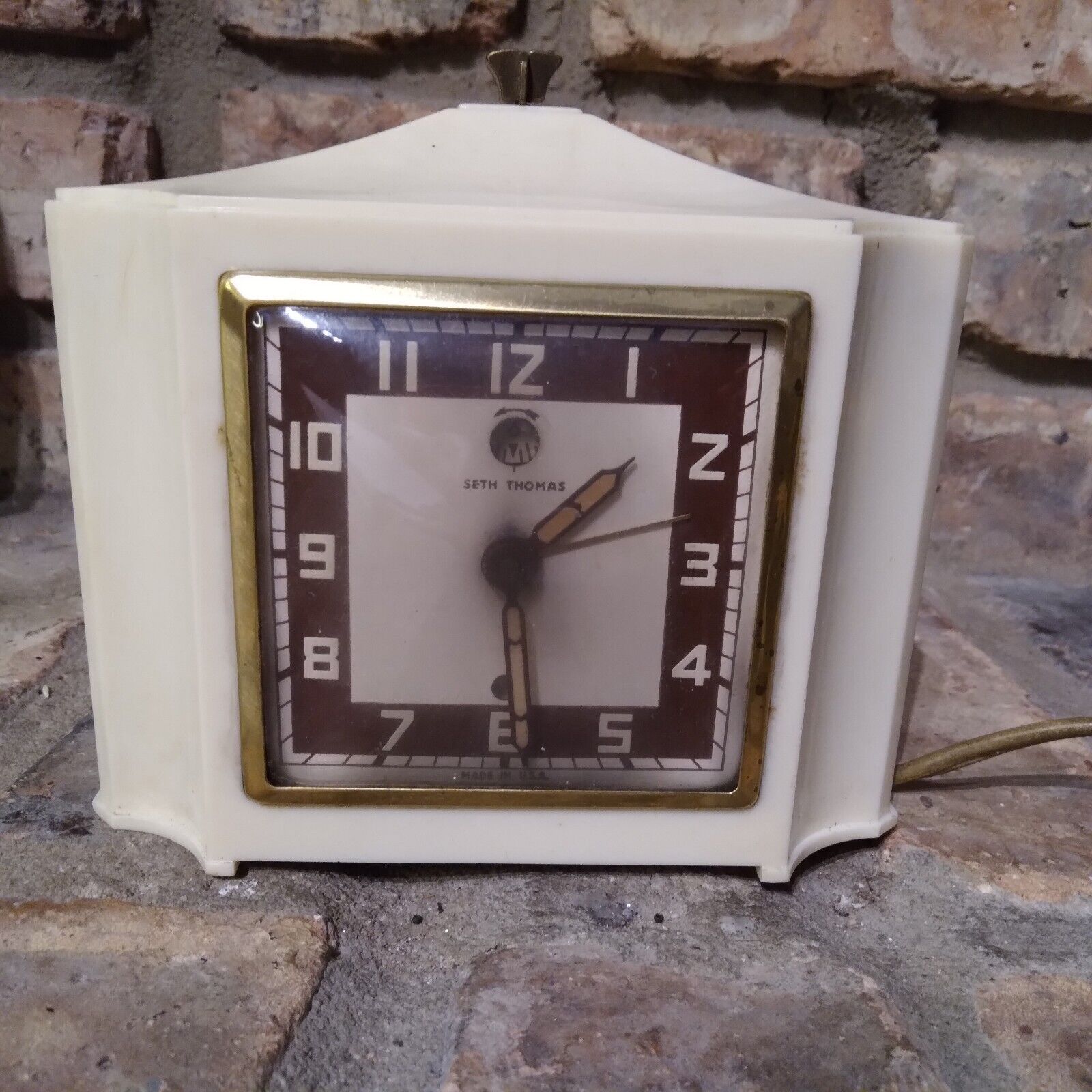 Vintage Seth Thomas  alarm clock model E864-000  Not Tested Art Deco HG16