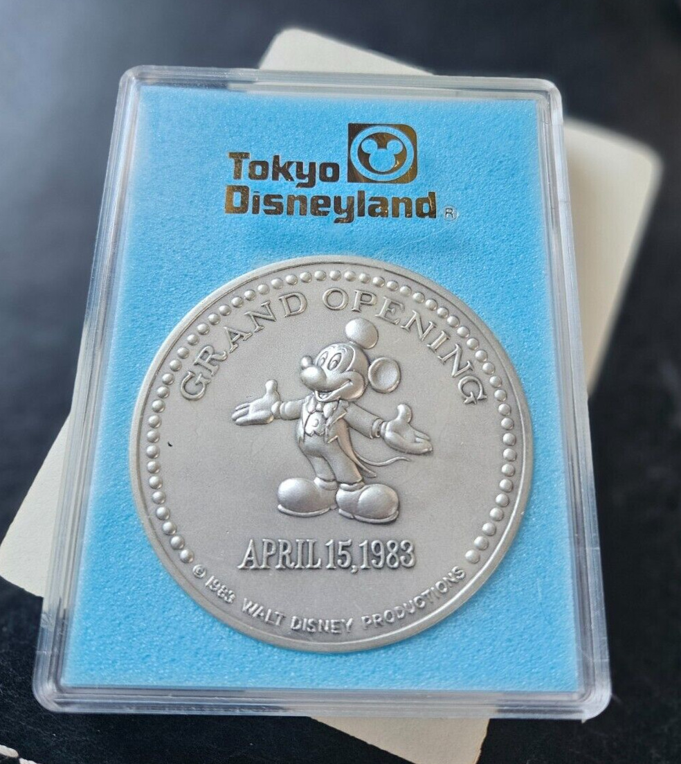 Tokyo Disneyland Grand Opening Medallion medal 1983 silver tone new