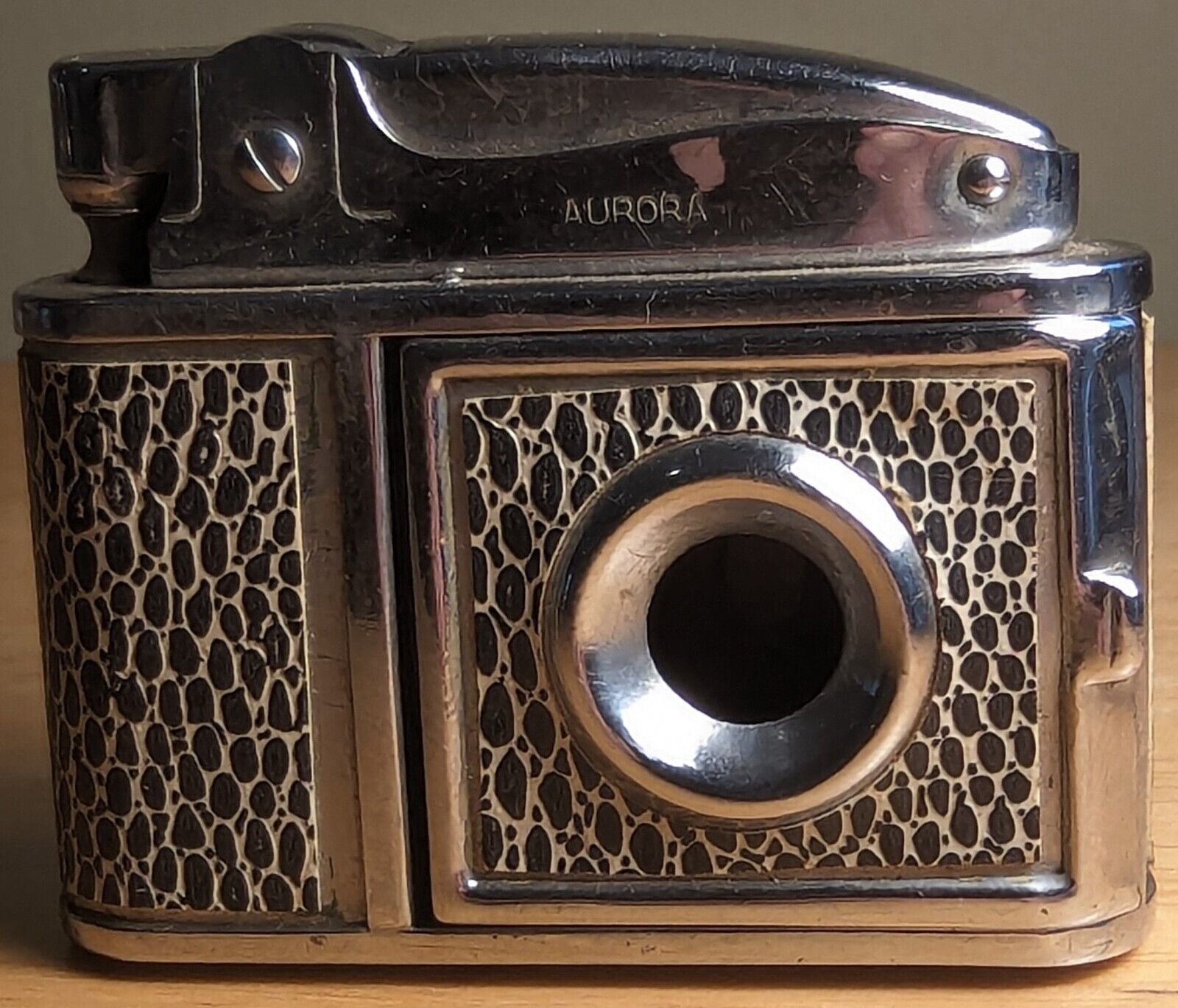 Vintage AURORA Neo Super Lighter W/ Flashlight Missing Light/Lens Untested