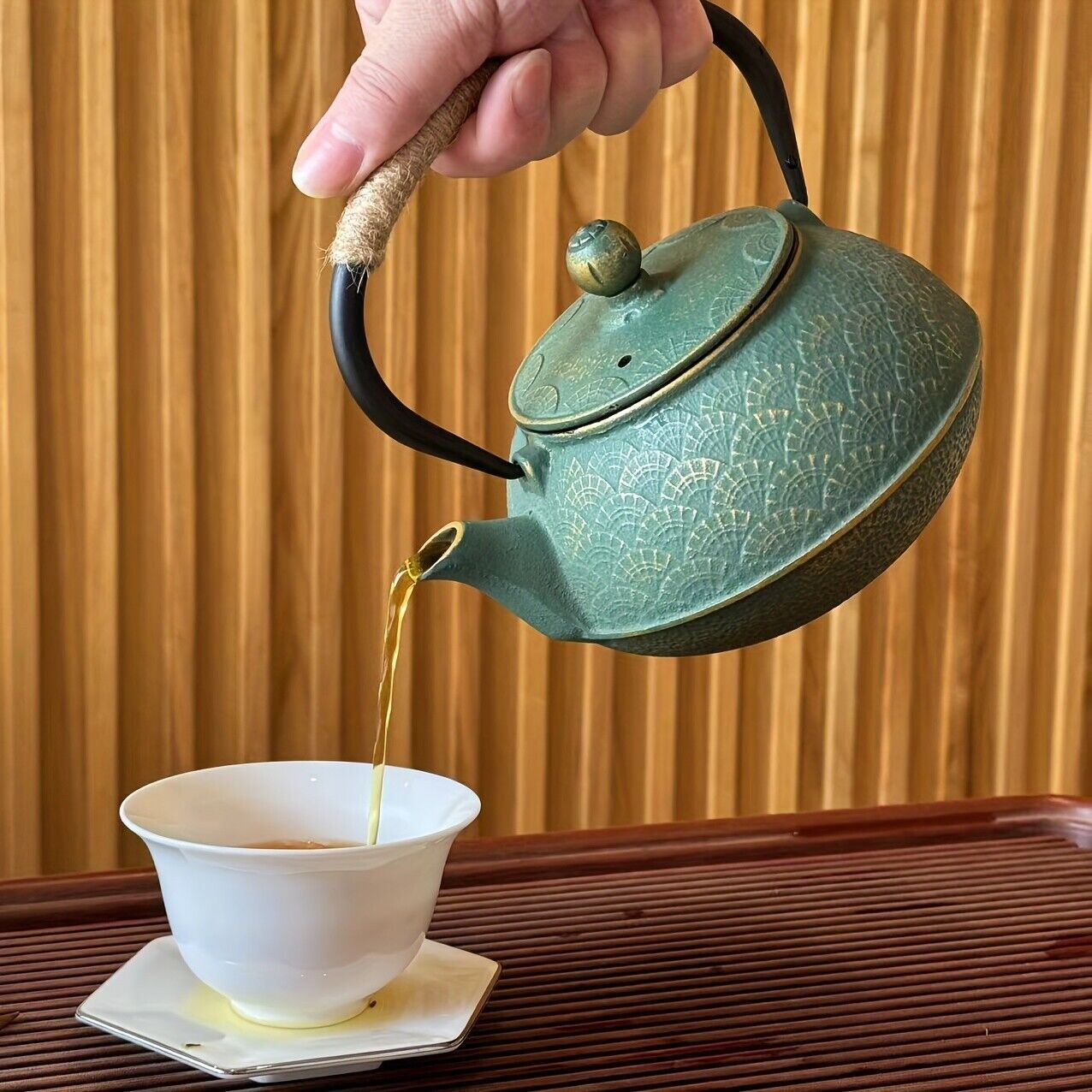 1pc, Green & Golden Fan Pattern Cast Iron Enamel Teapot With Stainless Steel