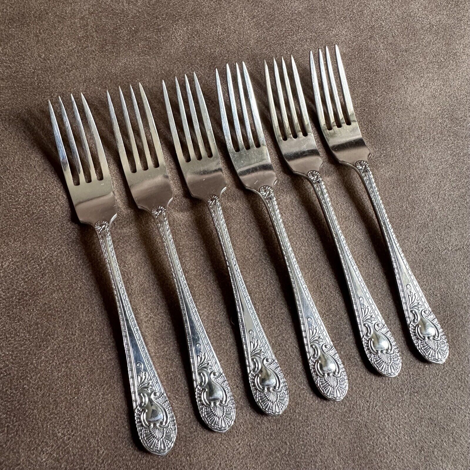 6x ANTIQUE W & Co EP ENGLAND SILVER PLATE CUTLERY FRUIT FORKS MADE IN ENGLAND