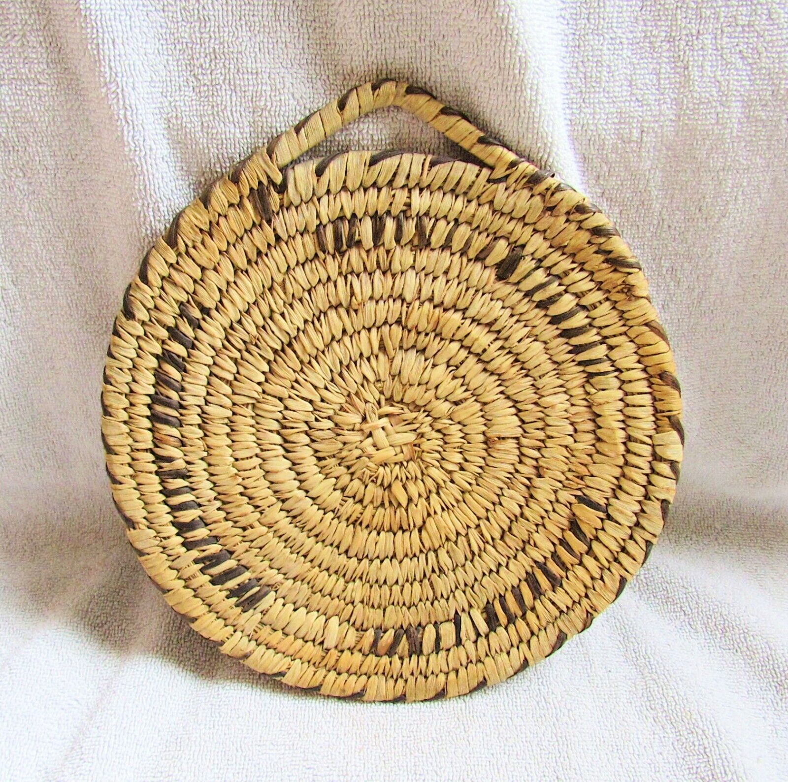 Vintage Papago Tohono O'odham Indian Hand Woven Basket Wall Plaque Plate