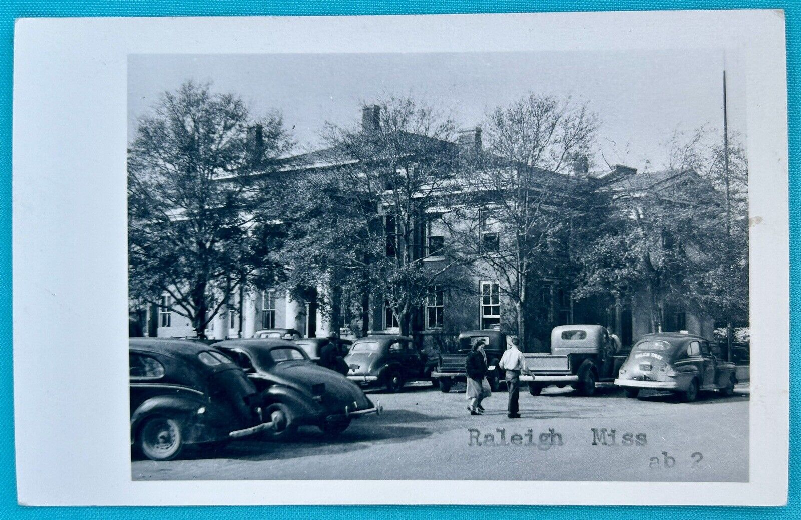 Raleigh Mississippi. Smith County Courthouse Real Photo Postcard. RPPC