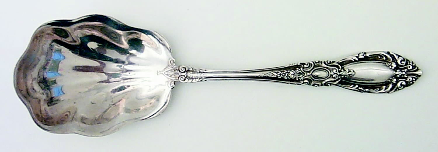 Towle Silver King Richard  Preserve Spoon 4381195