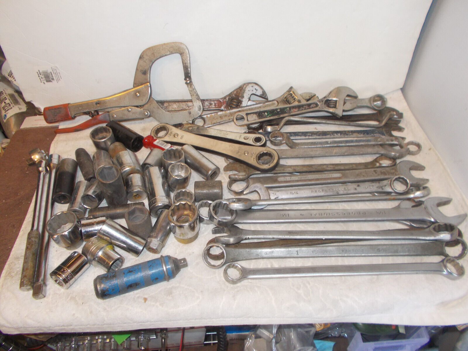 Huge  USA Tool Lot Large Wrenches- Sockets-Ratchet-Exts-Impact Sockets++ 35lbs