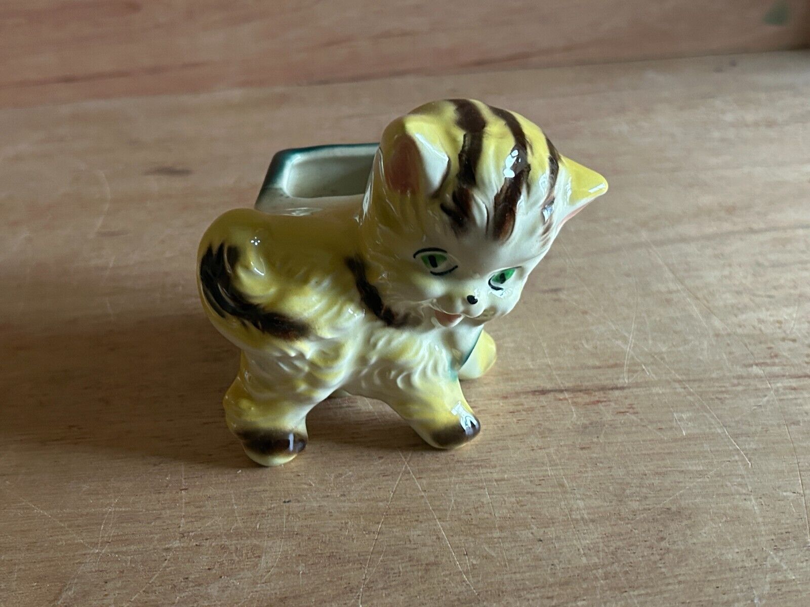 Striped Kitten Planter Shawnee Pottery USA 723 Ceramic Cat Tabby Small Vtg Cute