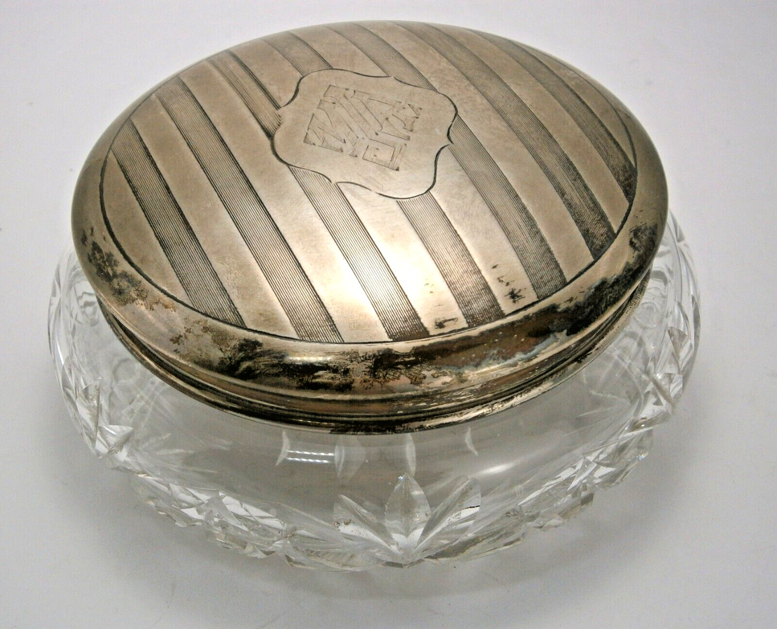 Large Cut Glass Dresser Powder Jar with Sterling Lid from the early 1900\'s