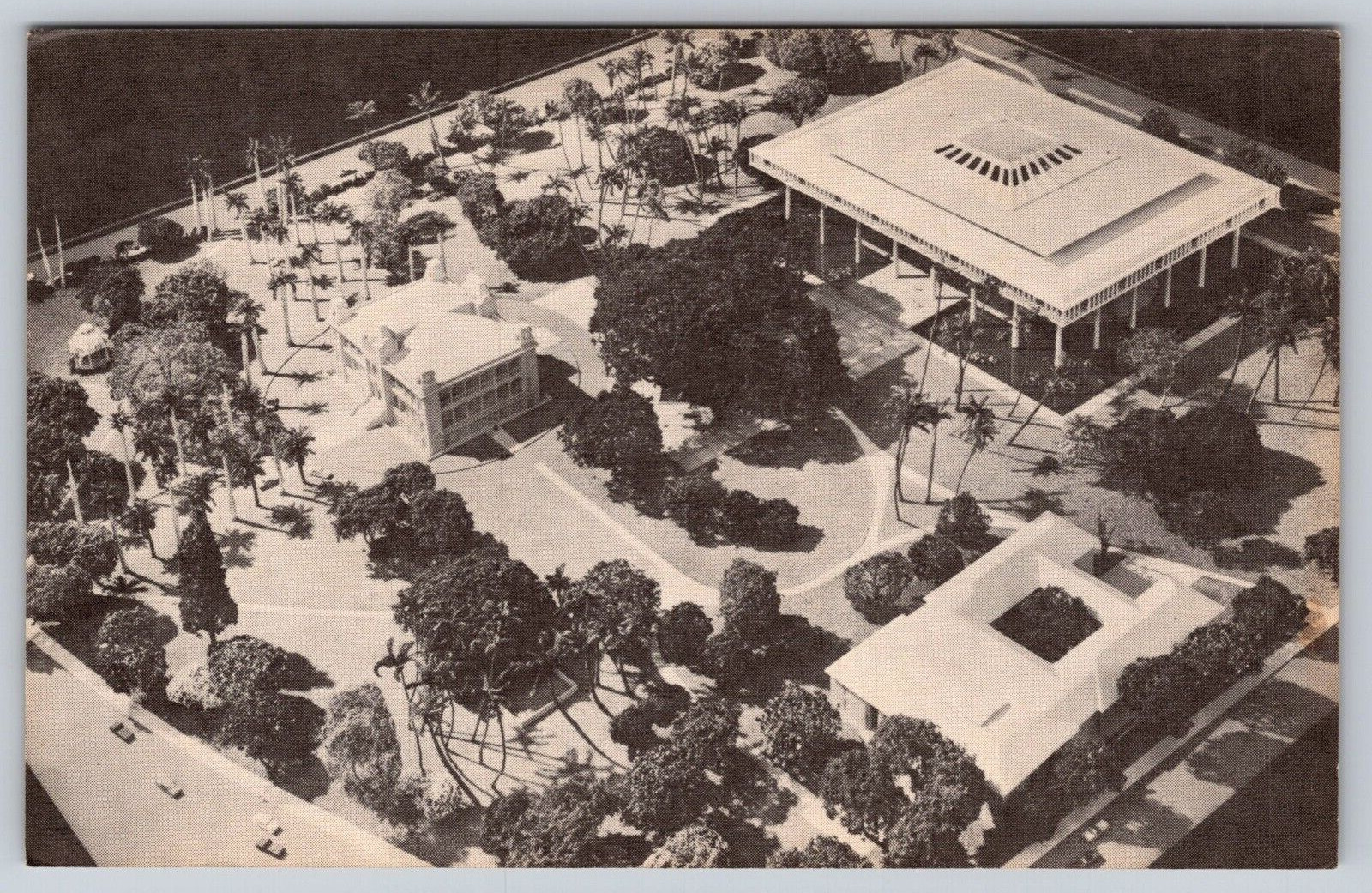 Postcard 1961 I believe action State Owned 20 Acre Iolani Palace Hawaii Legislat